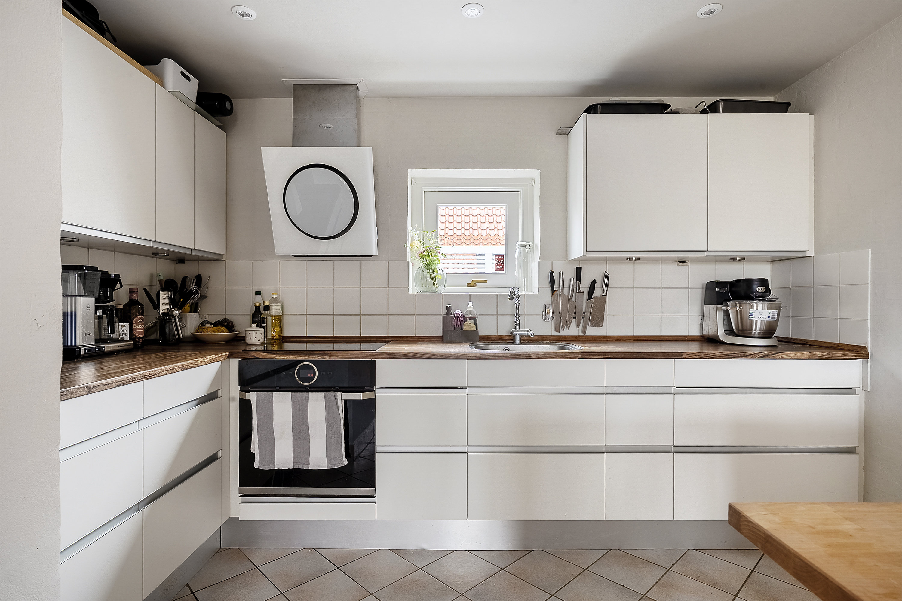 Fremhævet køkken billede i fuldskærmstilstand. Billede af Skibhusvej 236, 5000 Odense C