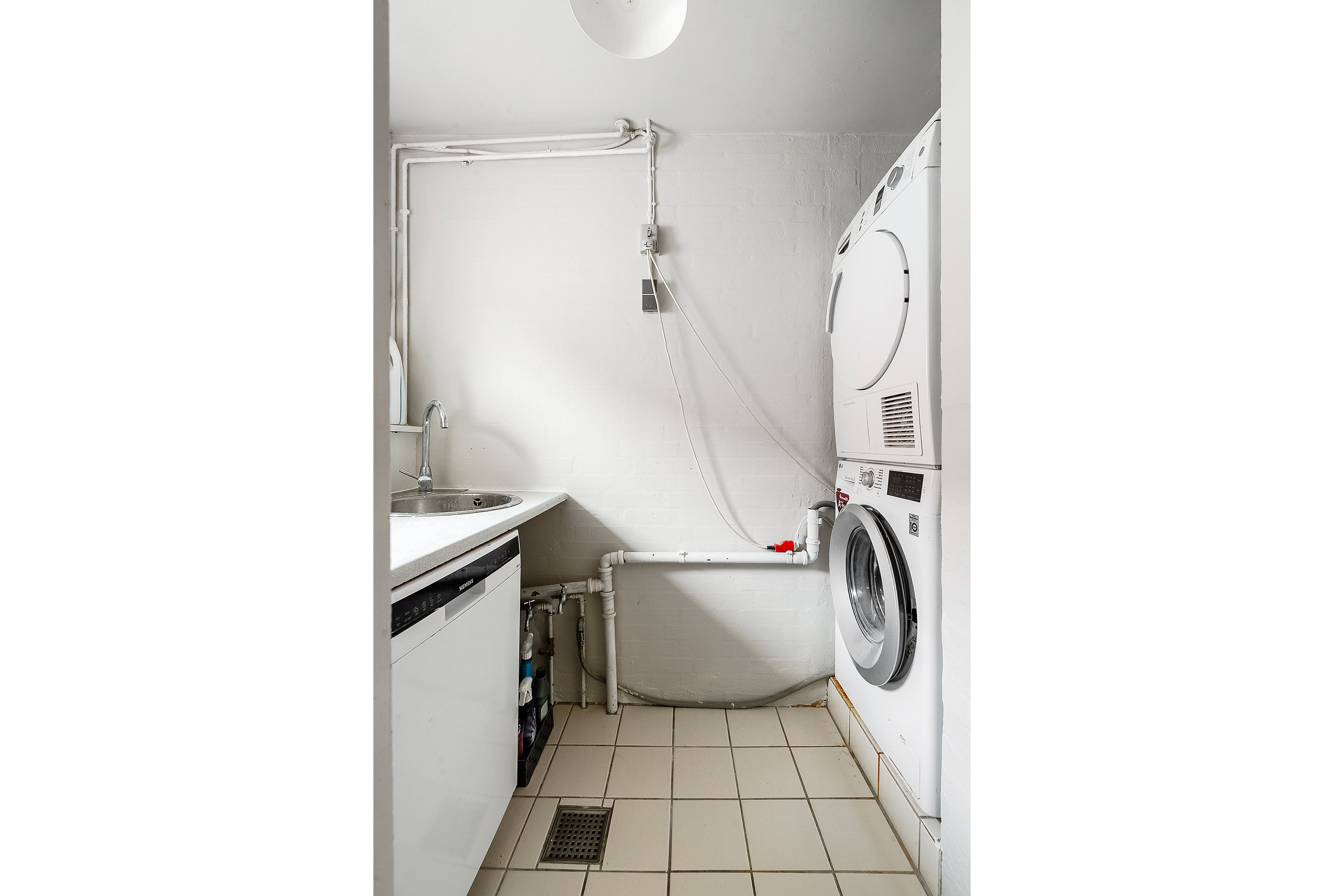 Fremhævet værelse billede i fuldskærmstilstand. Billede af Skibhusvej 236, 5000 Odense C