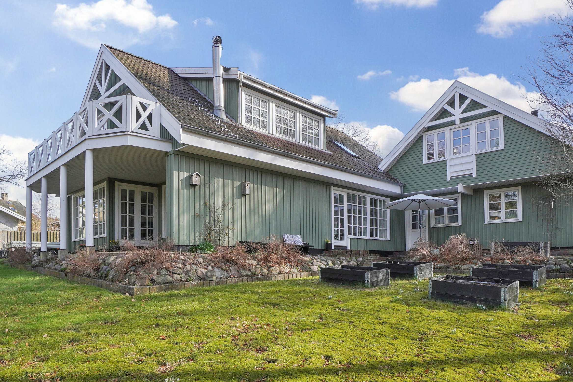 Fremhævet set fra haven billede i fuldskærmstilstand. Billede af Elmevej 7C, Skovbakken, 3300 Frederiksværk