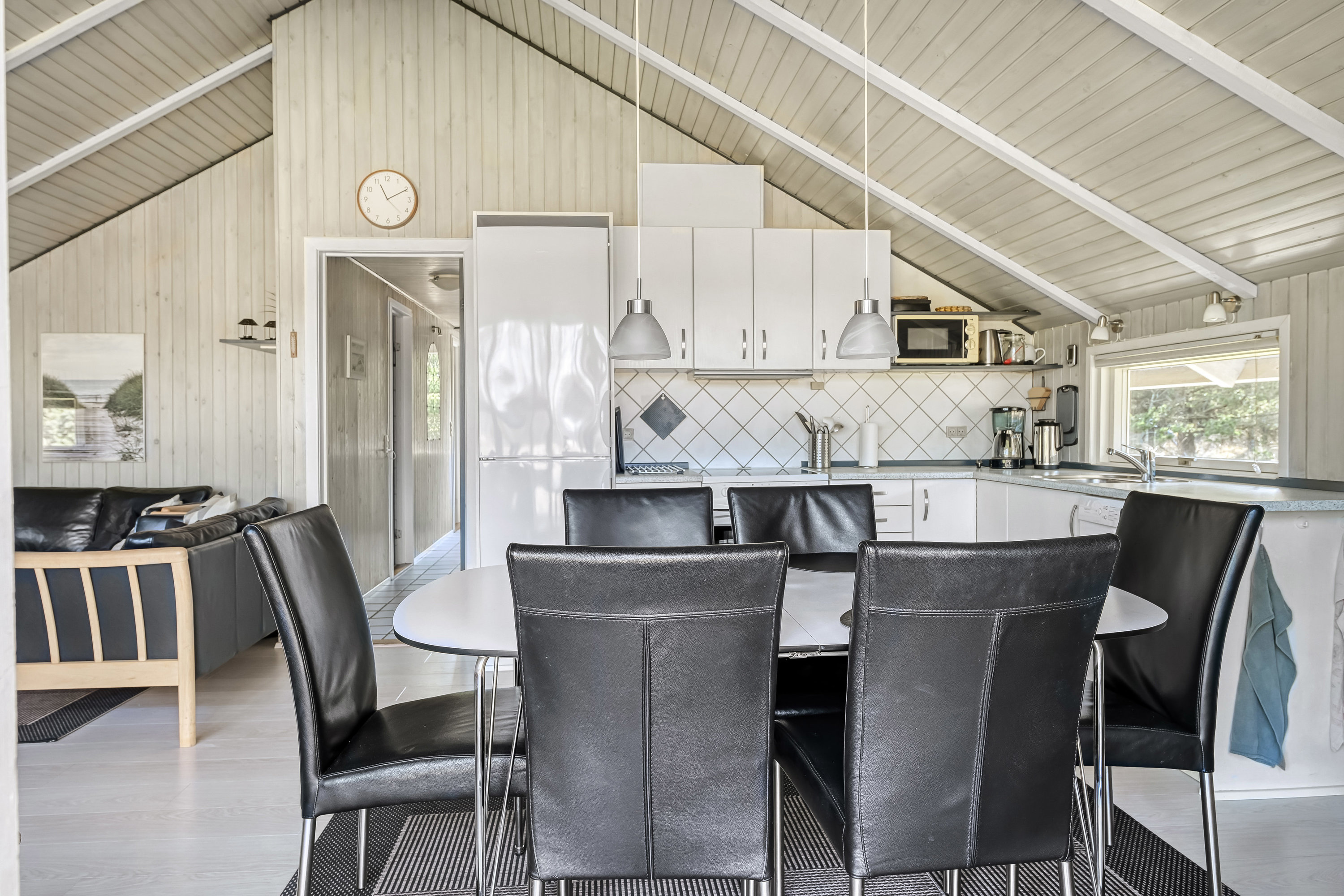 Fremhævet stue billede i fuldskærmstilstand. Billede af Hedetoftvej 19, 6857 Blåvand