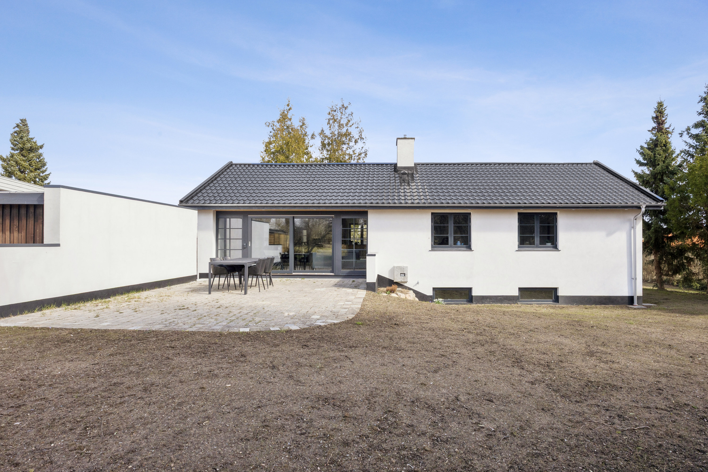 Fremhævet andet billede i fuldskærmstilstand. Billede af Kildevænget 1, 2690 Karlslunde