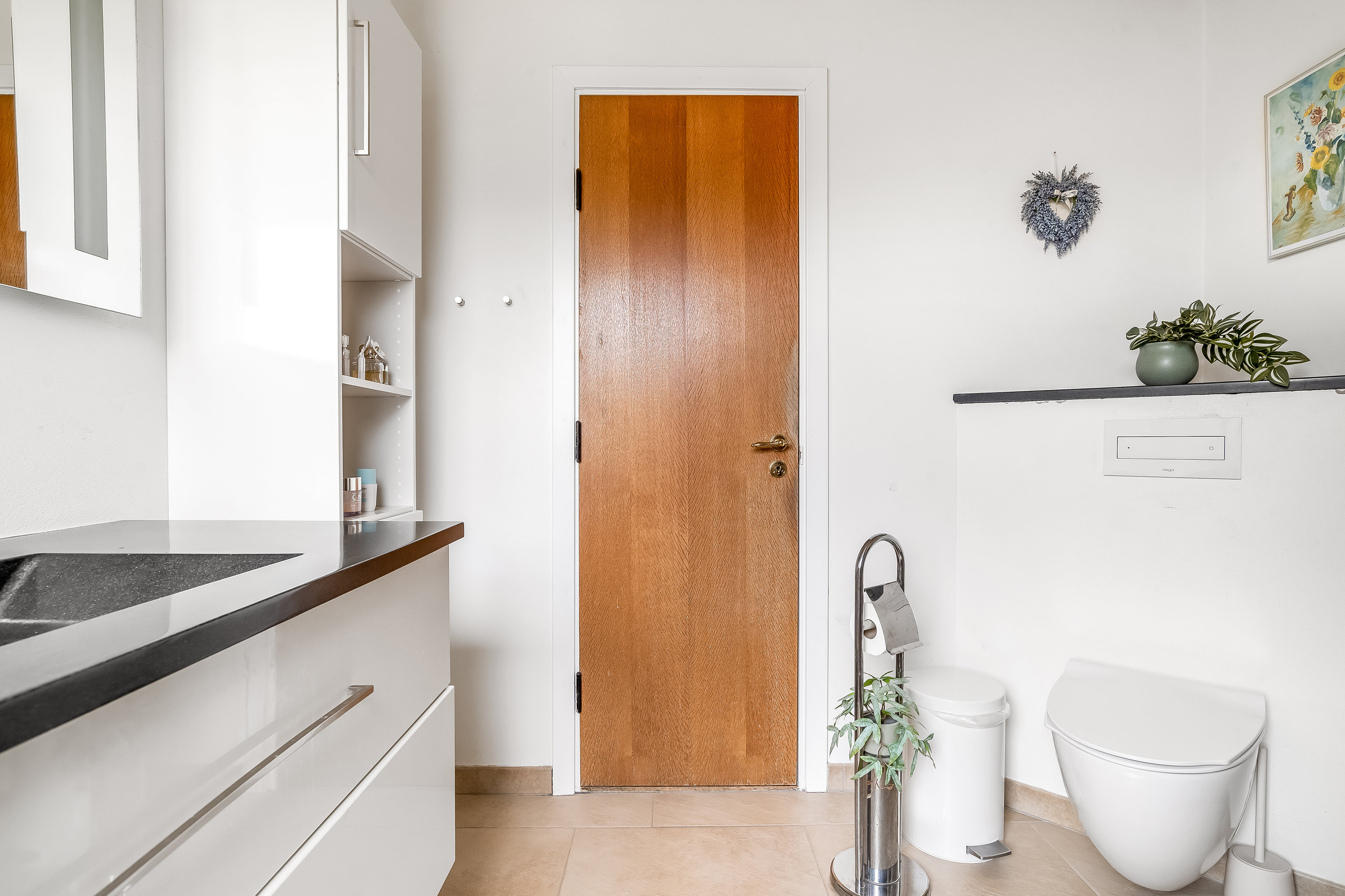 Fremhævet badeværelse billede i fuldskærmstilstand. Billede af Bygvænget 25, 7500 Holstebro