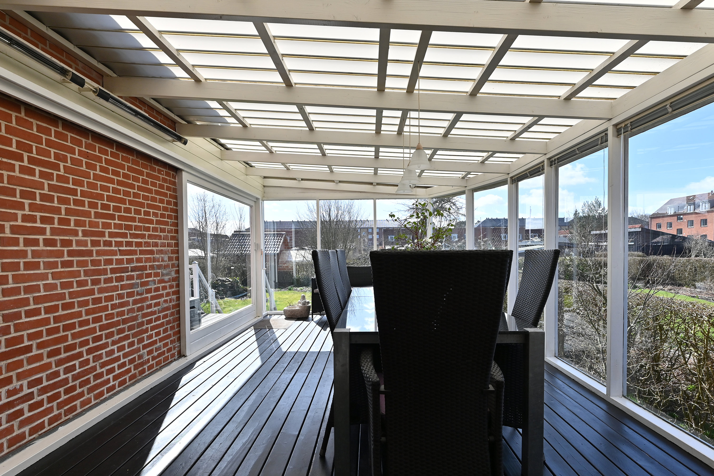 Fremhævet udestue billede i fuldskærmstilstand. Billede af Holbækvej 34, 7400 Herning