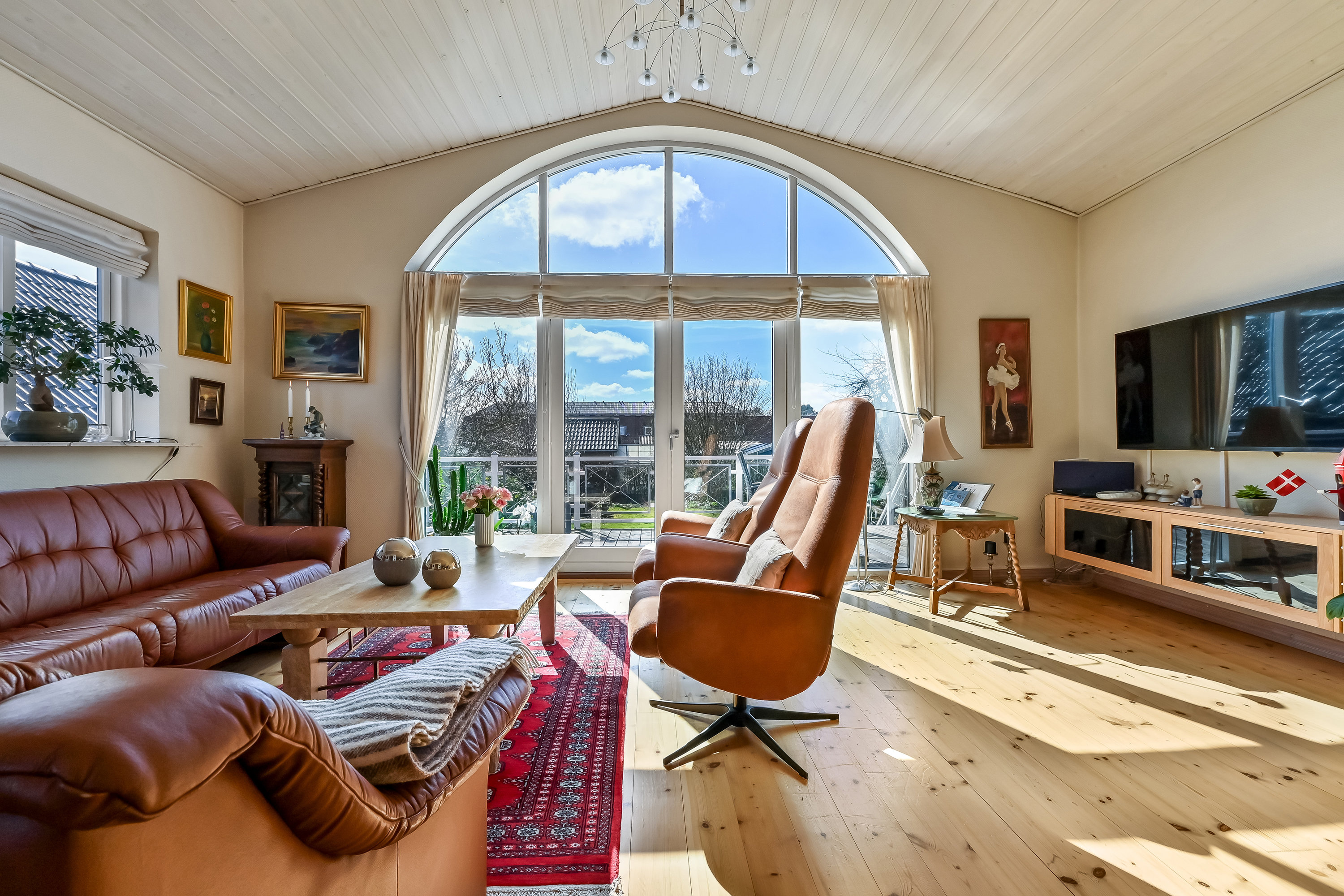 Fremhævet stue billede i fuldskærmstilstand. Billede af Holbækvej 34, 7400 Herning