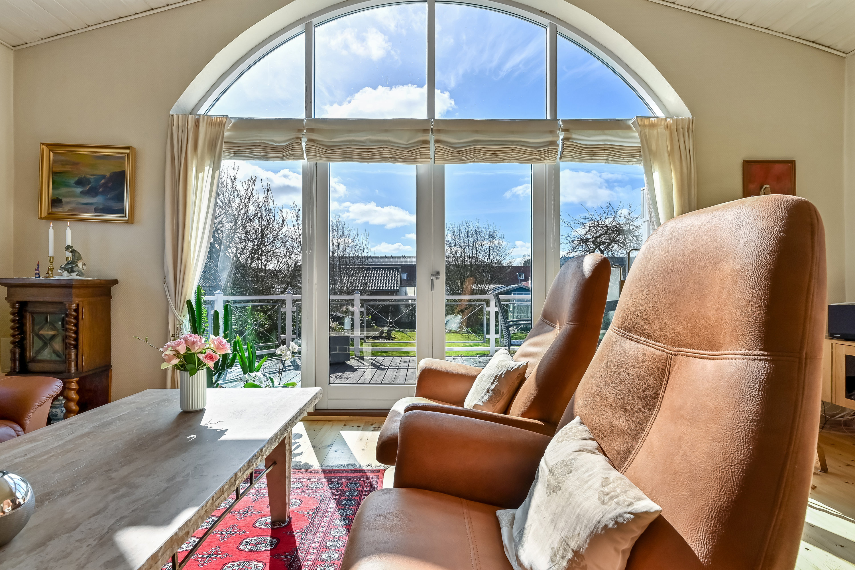 Fremhævet stue billede i fuldskærmstilstand. Billede af Holbækvej 34, 7400 Herning