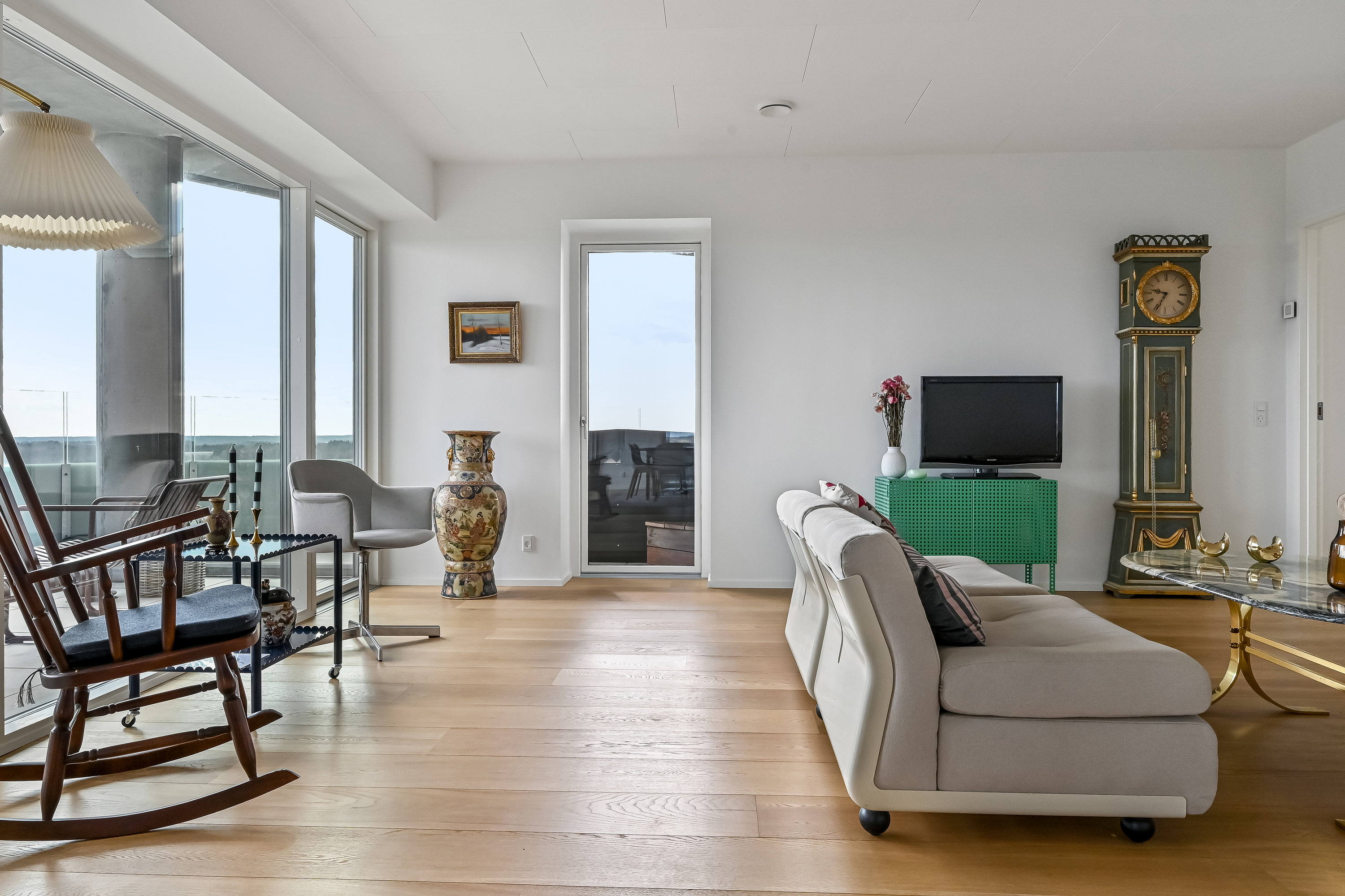 Fremhævet stue billede i fuldskærmstilstand. Billede af Grøndahlsvej 21, 9. 2., 7400 Herning