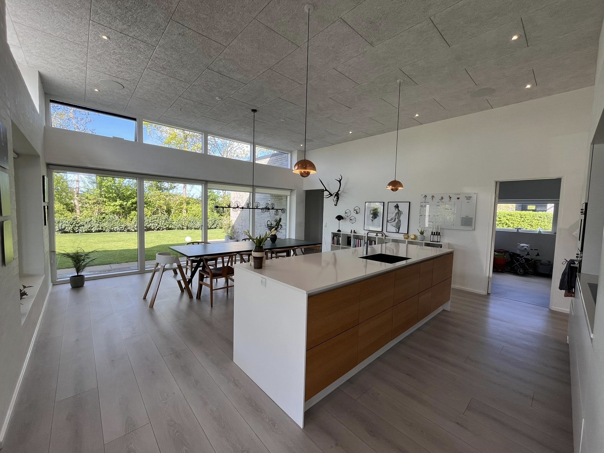 Fremhævet  billede i fuldskærmstilstand. Billede af Hjelmen 8, Mejrup, 7500 Holstebro