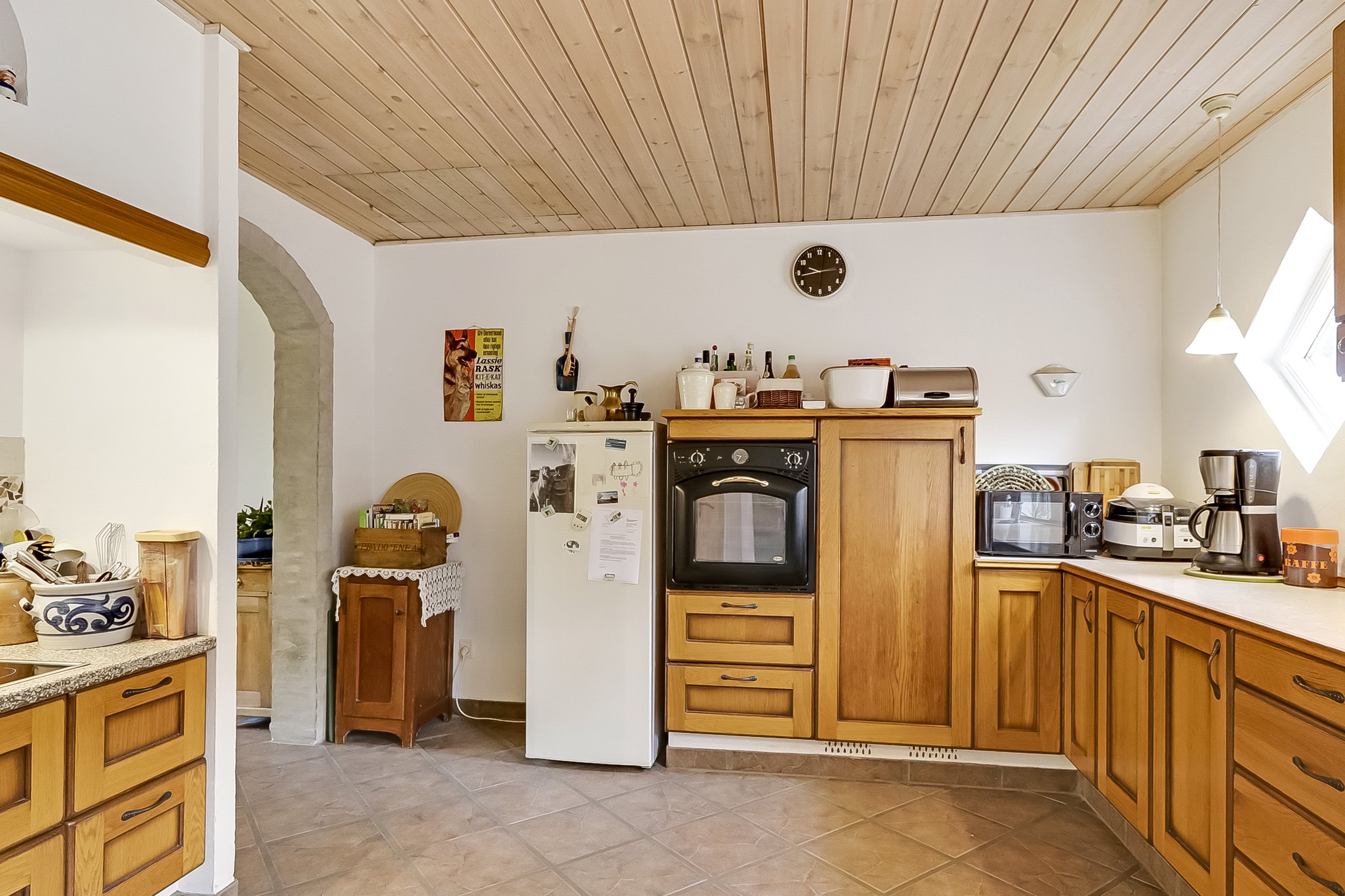 Fremhævet køkken billede i fuldskærmstilstand. Billede af Boholtvej 11, Boholt, 5874 Hesselager