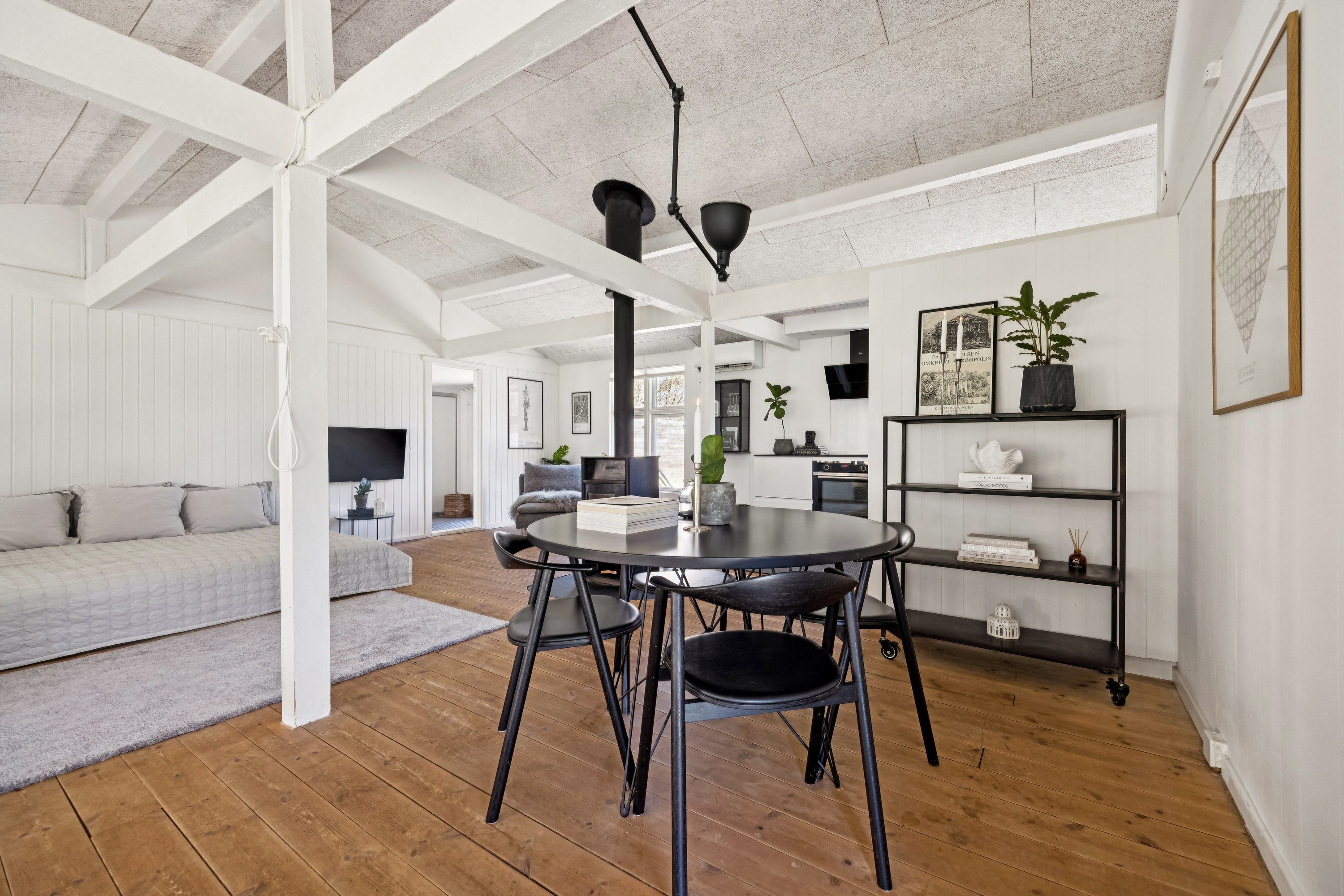 Fremhævet stue billede i fuldskærmstilstand. Billede af Krøjen 17, 9240 Nibe