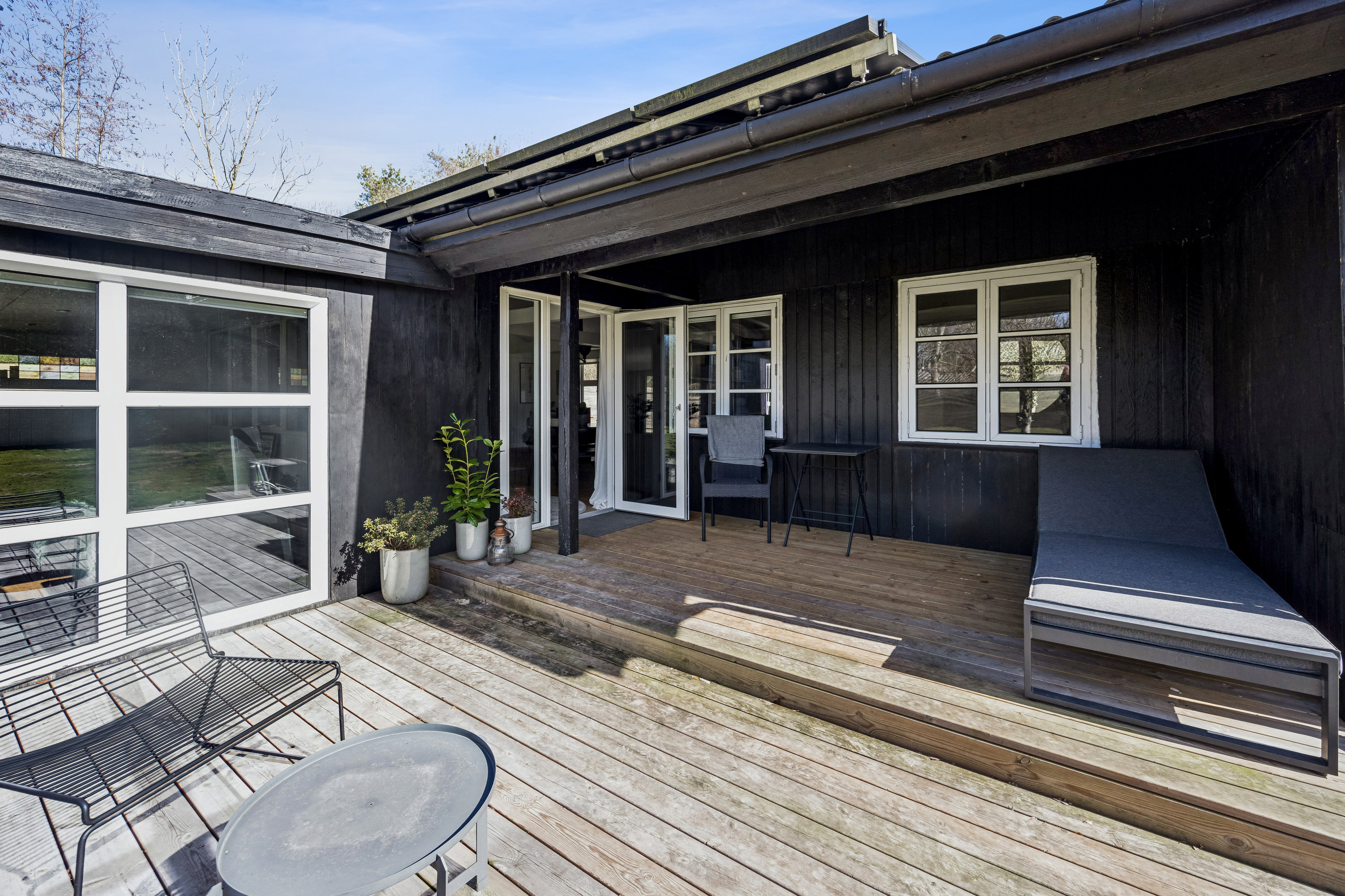 Fremhævet terrasse billede i fuldskærmstilstand. Billede af Krøjen 17, 9240 Nibe