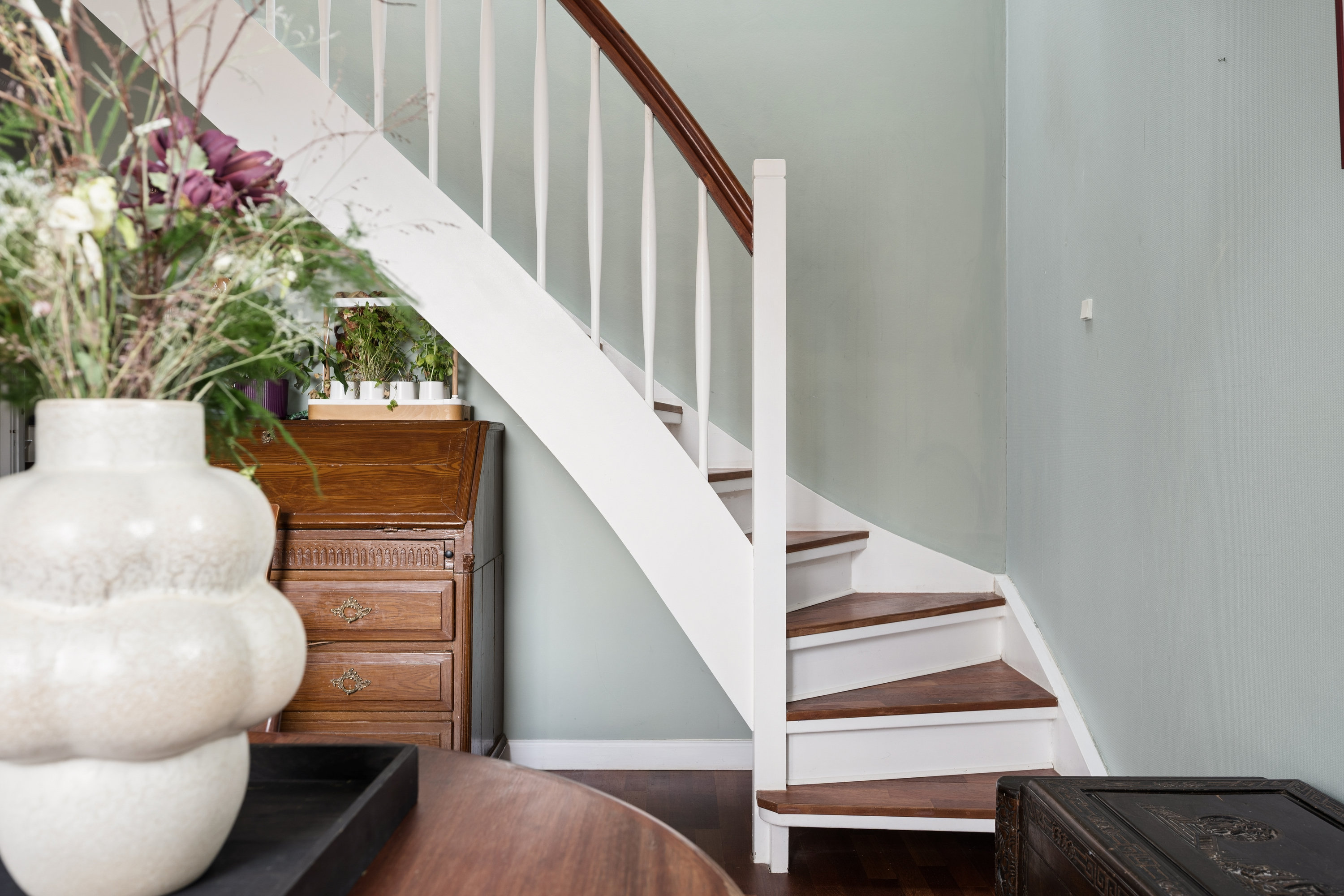 Fremhævet trappe billede i fuldskærmstilstand. Billede af Asgårdsvej 19, 1., 1811 Frederiksberg C