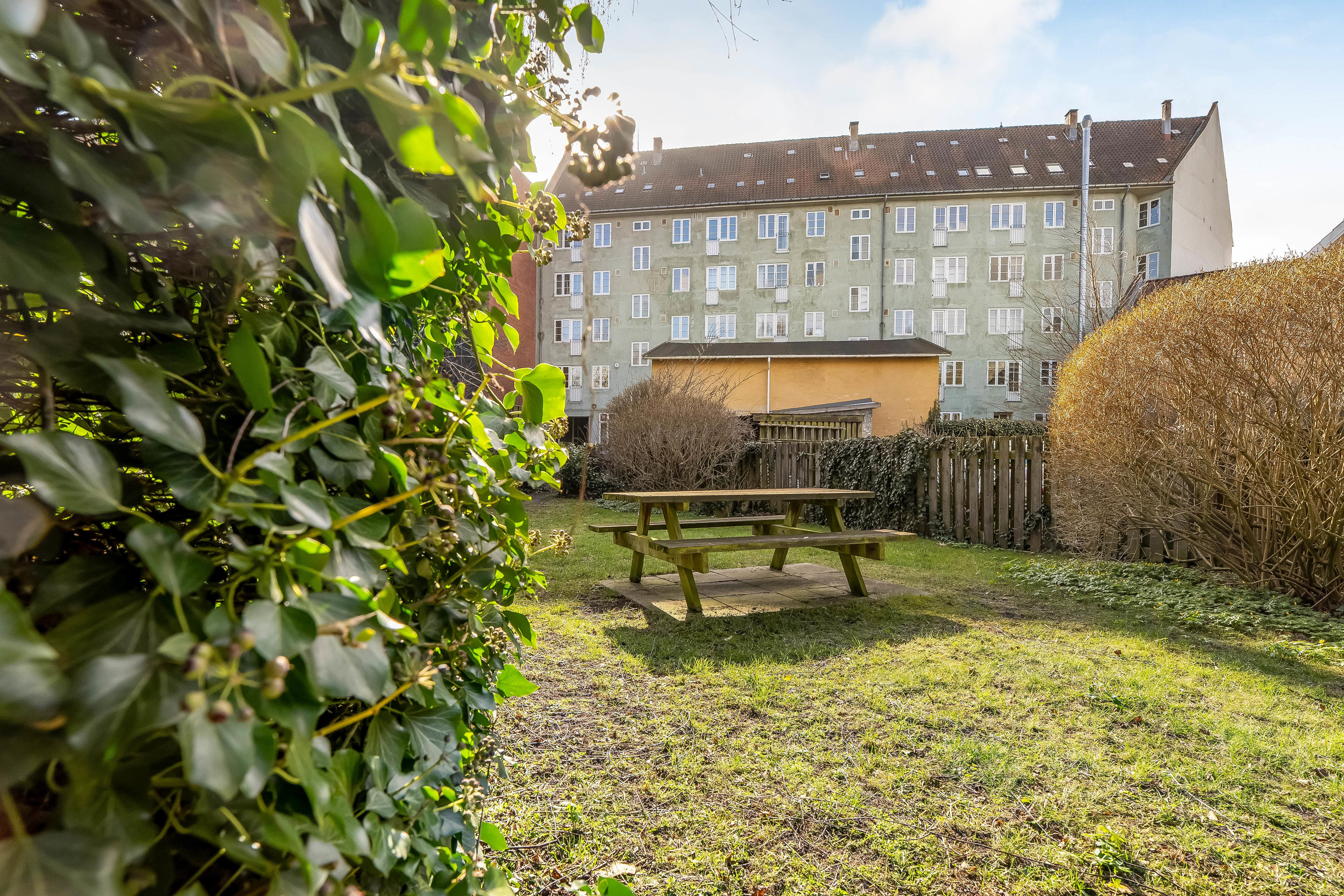 Fremhævet terrasse billede i fuldskærmstilstand. Billede af Søndre Jernbanevej 5, 4. tv., 3400 Hillerød