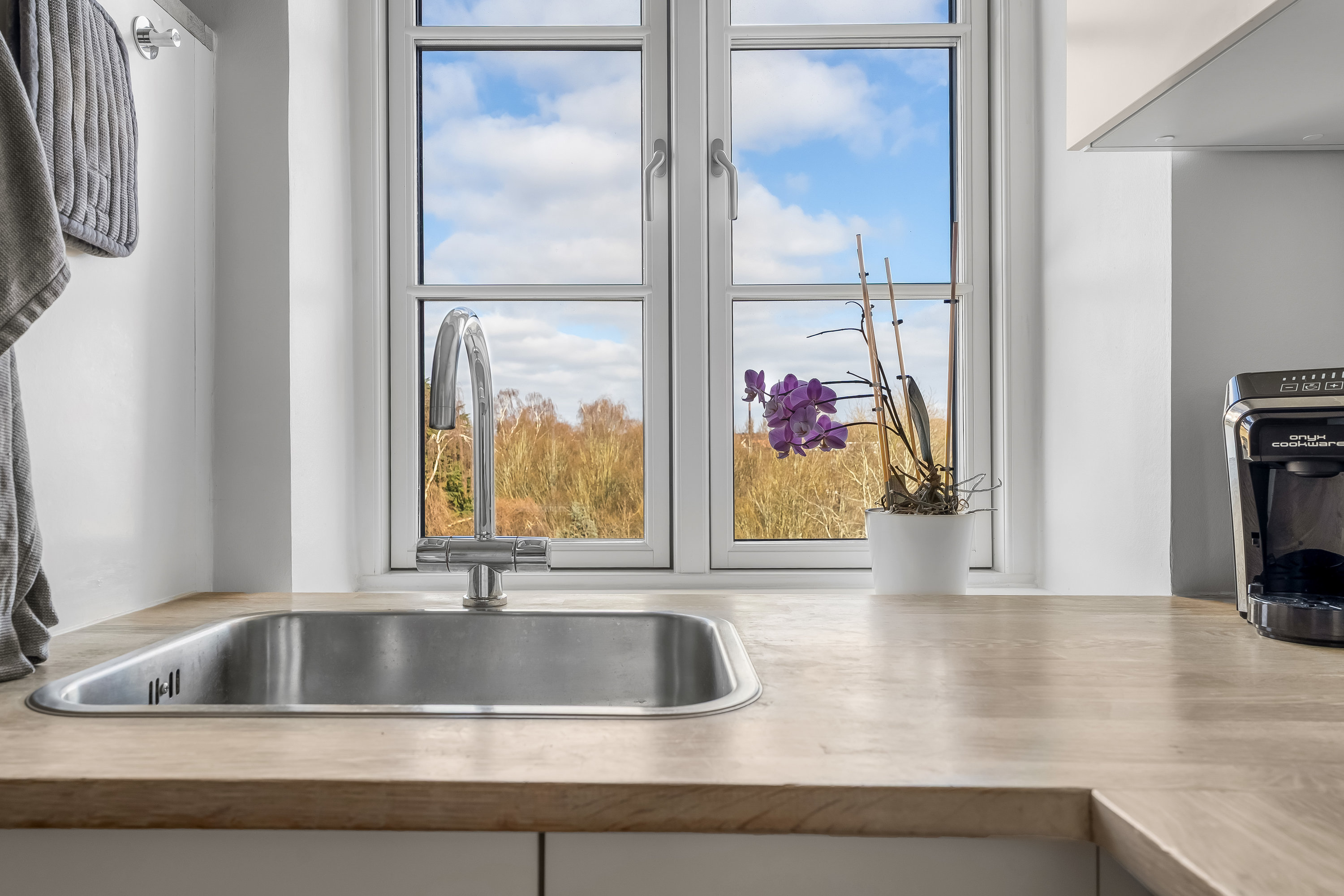 Fremhævet køkken billede i fuldskærmstilstand. Billede af Søndre Jernbanevej 5, 4. tv., 3400 Hillerød