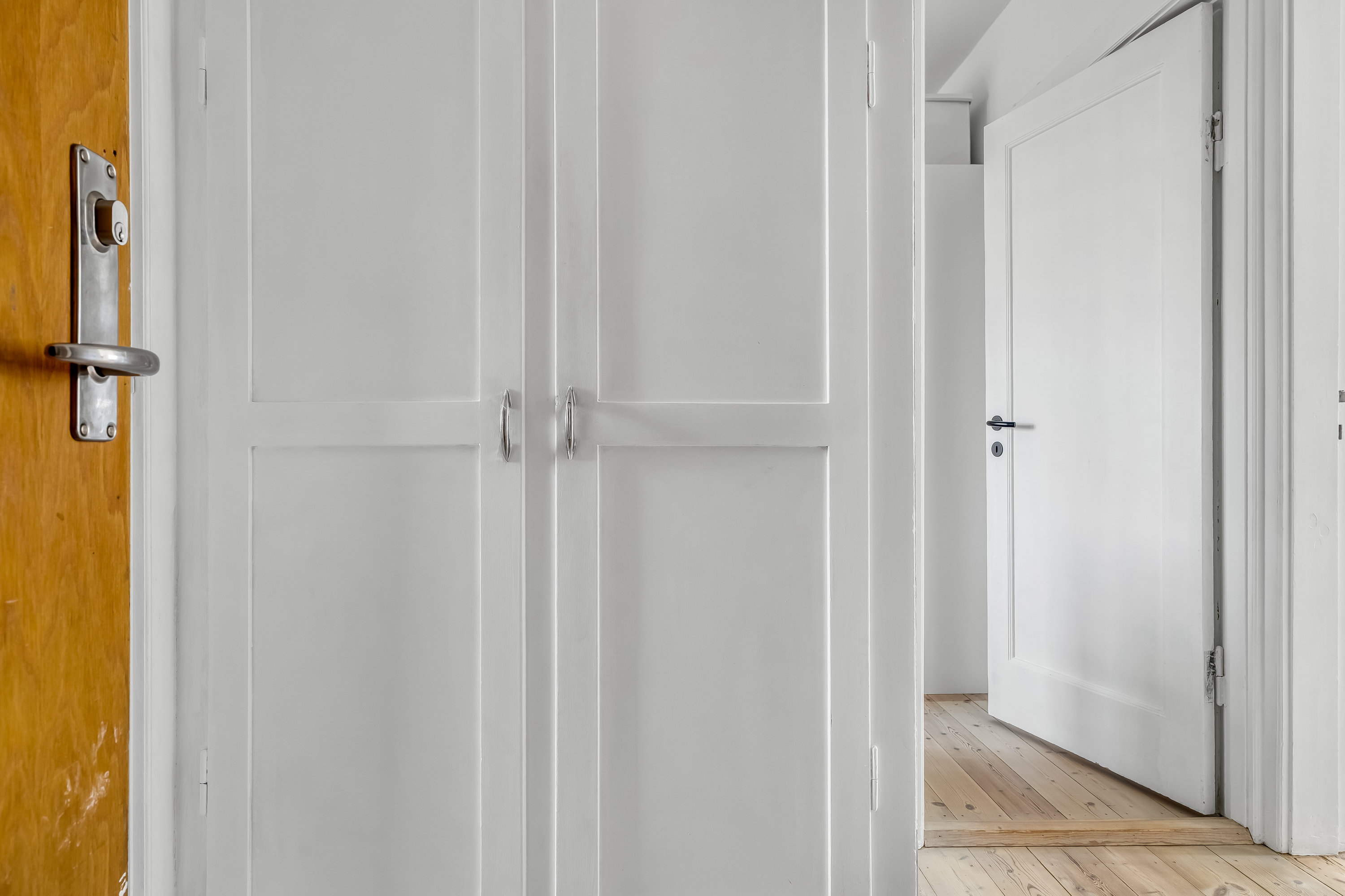 Fremhævet gang billede i fuldskærmstilstand. Billede af Søndre Jernbanevej 5, 4. tv., 3400 Hillerød