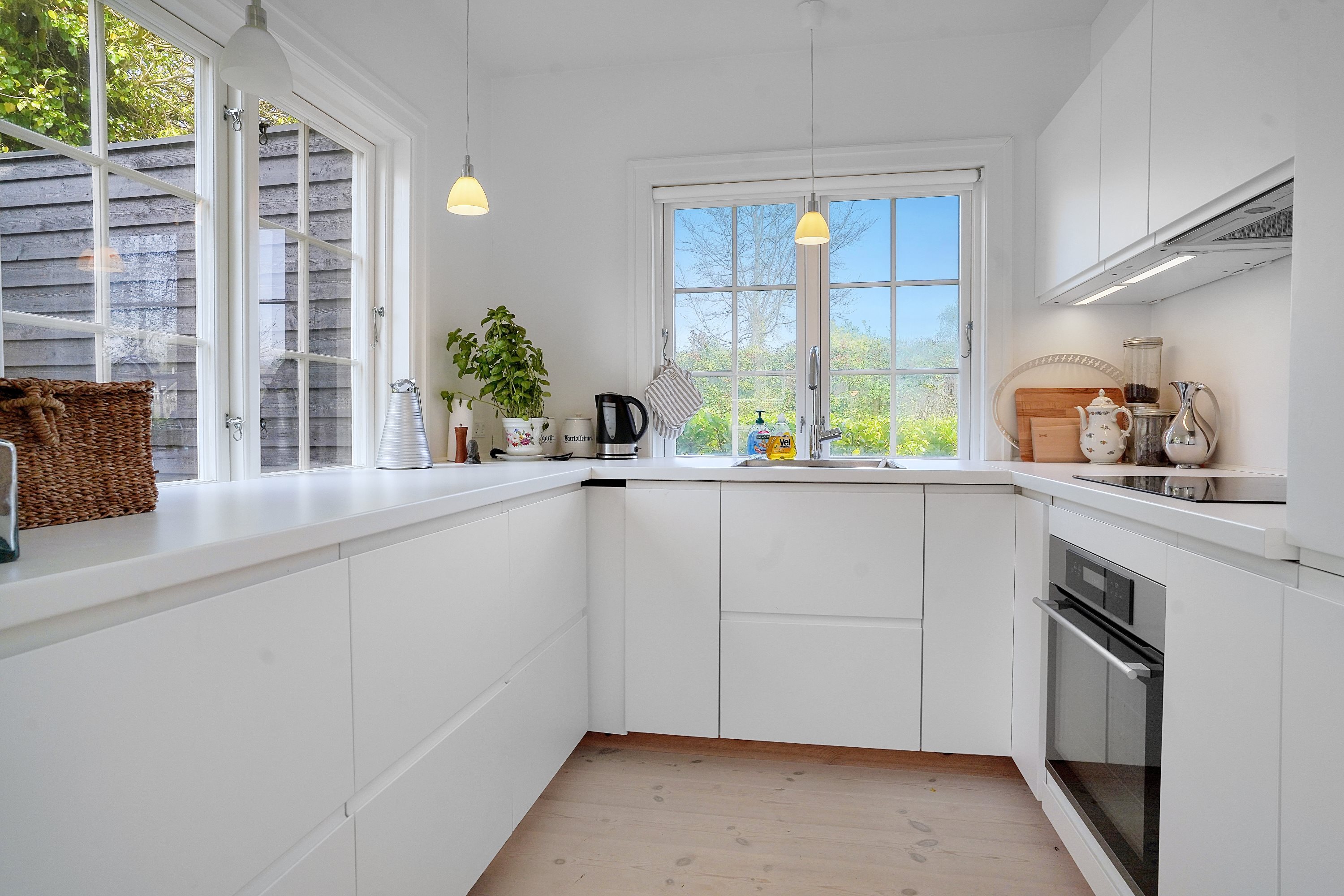 Fremhævet køkken billede i fuldskærmstilstand. Billede af Kildedalen 2, 3100 Hornbæk
