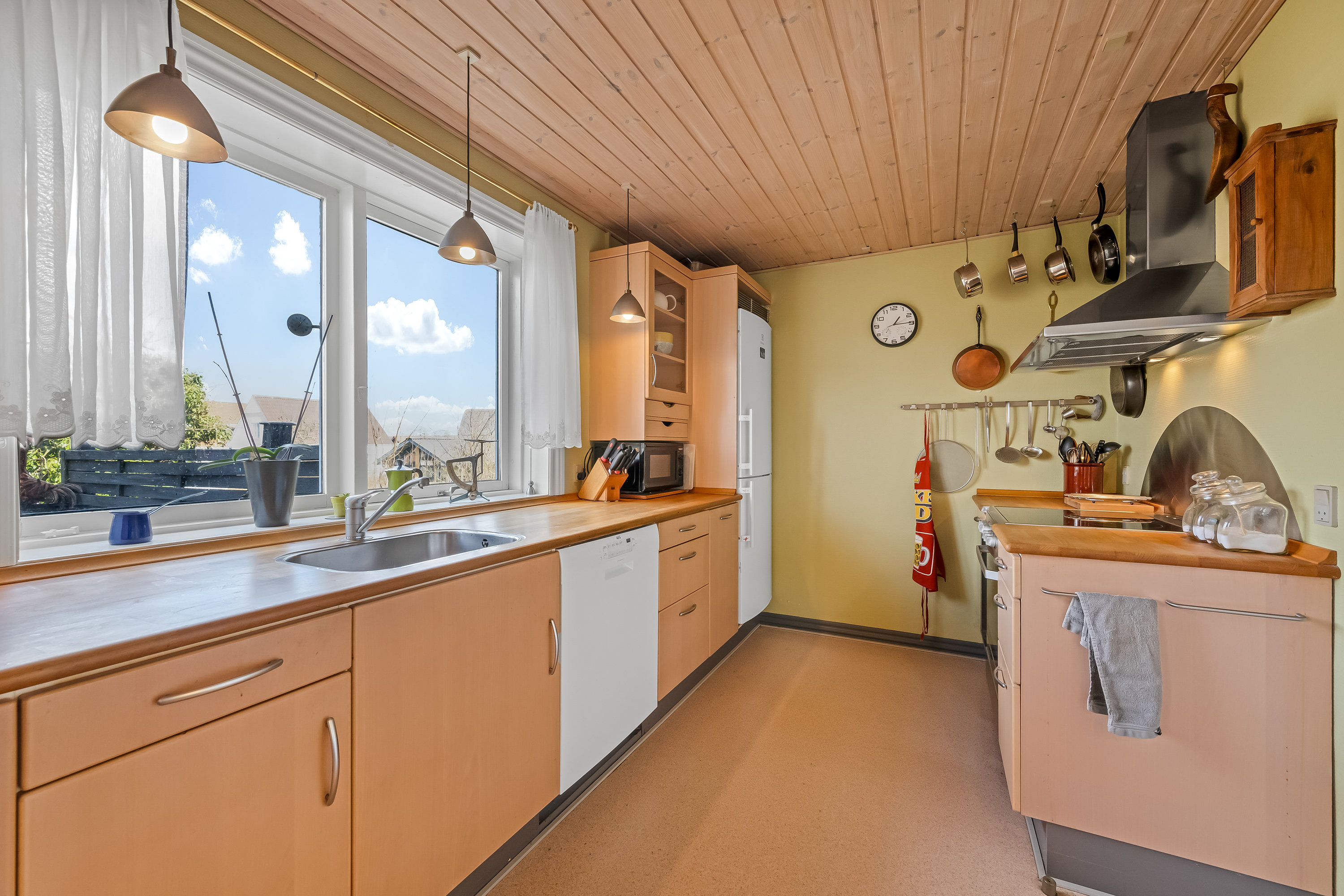 Fremhævet køkken billede i fuldskærmstilstand. Billede af Westergaardsvej 5, 6920 Videbæk