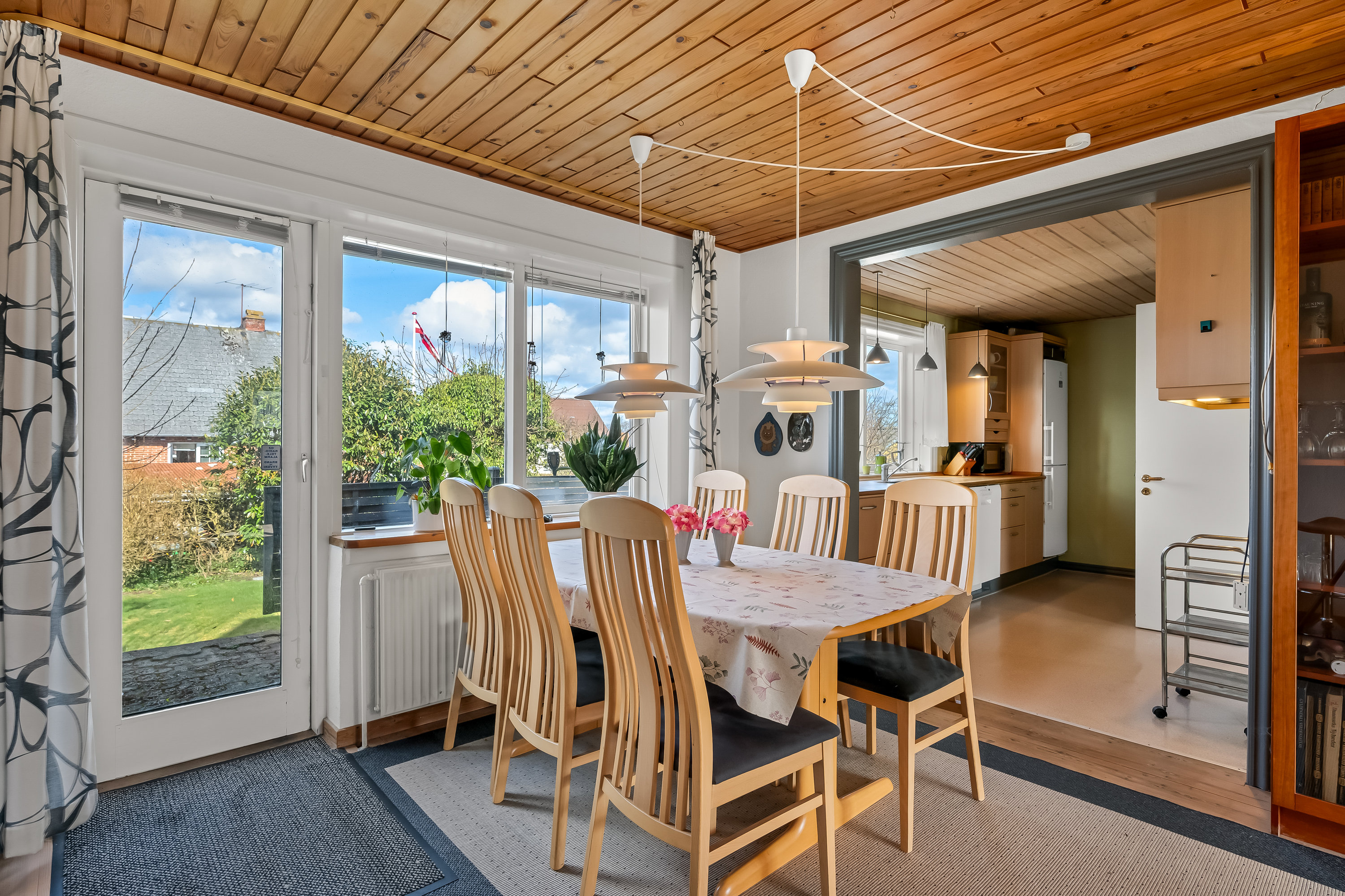 Fremhævet stue billede i fuldskærmstilstand. Billede af Westergaardsvej 5, 6920 Videbæk