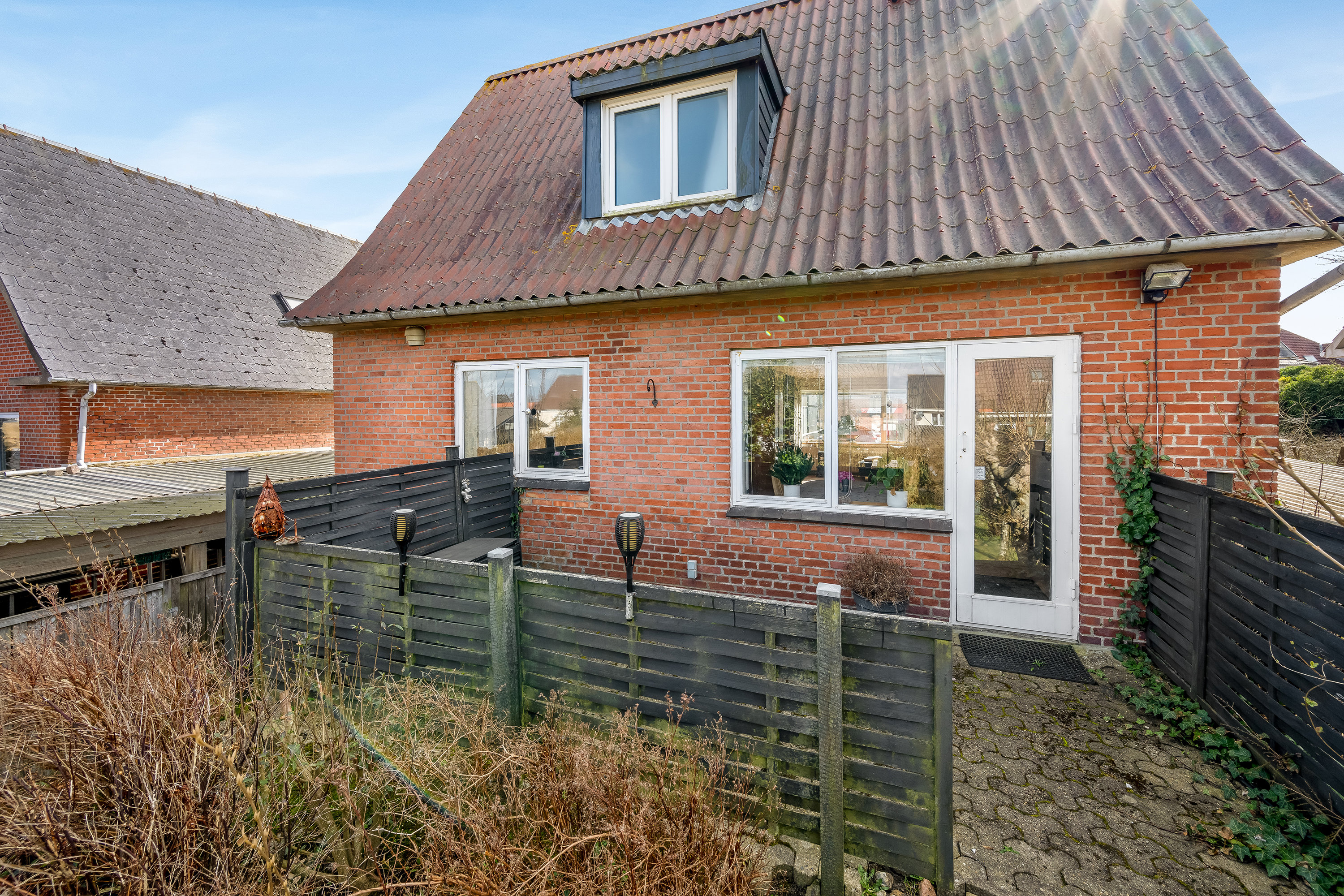 Fremhævet terrasse billede i fuldskærmstilstand. Billede af Westergaardsvej 5, 6920 Videbæk