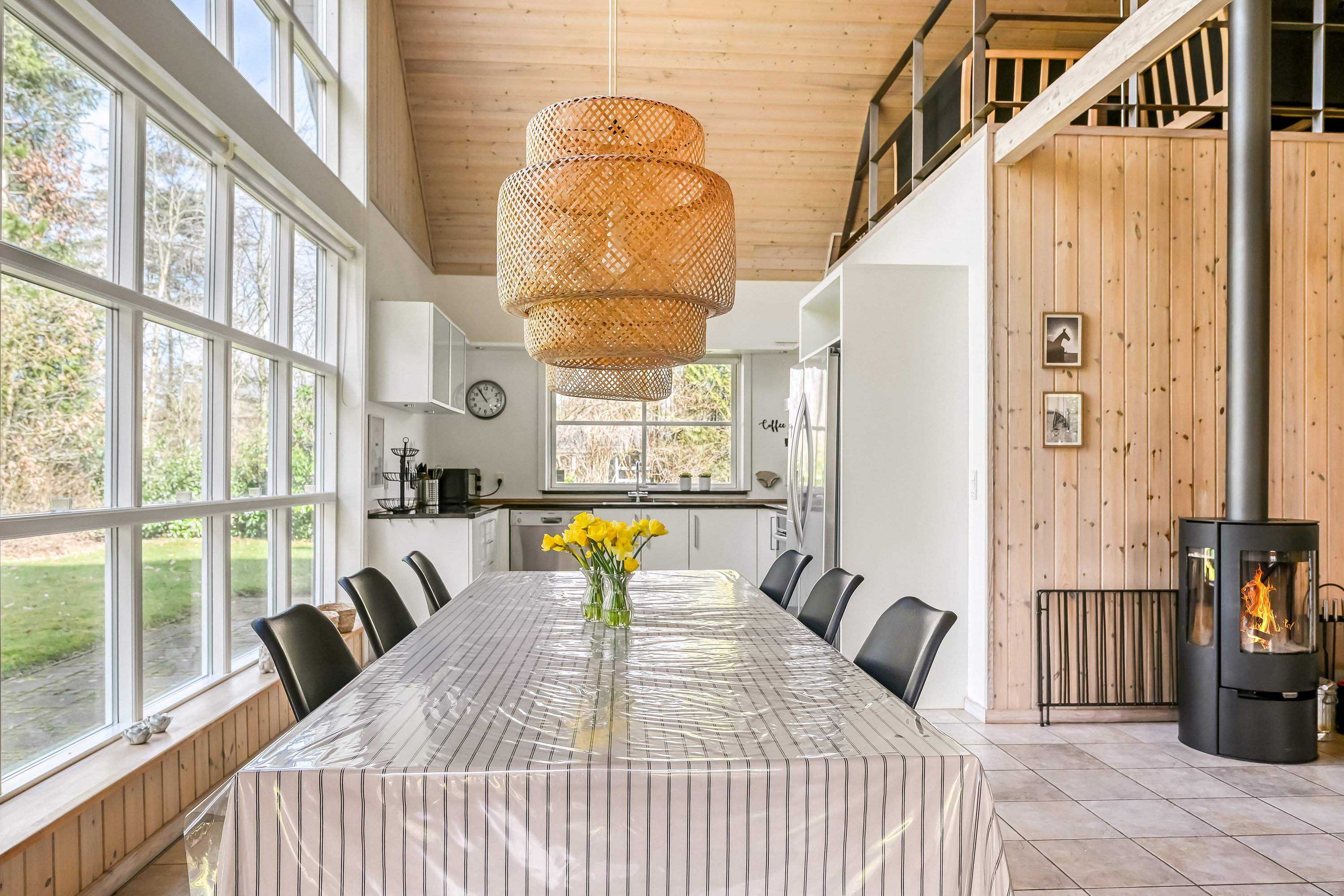 Fremhævet stue billede i fuldskærmstilstand. Billede af Nordskrænten 19, Jegum, 6840 Oksbøl