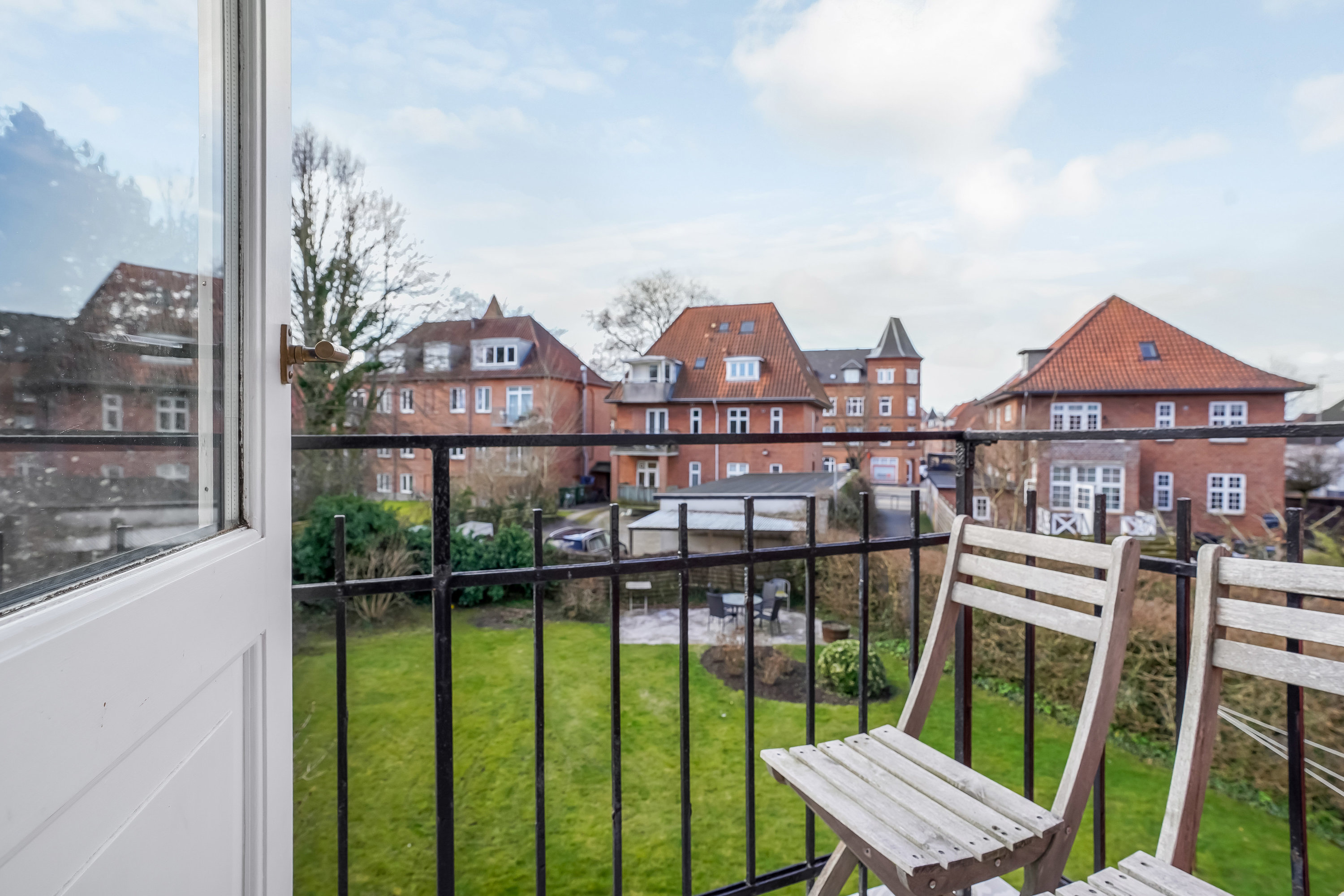 Fremhævet område billede i fuldskærmstilstand. Billede af Bernstorffsvej 7, 1. tv., 5000 Odense C