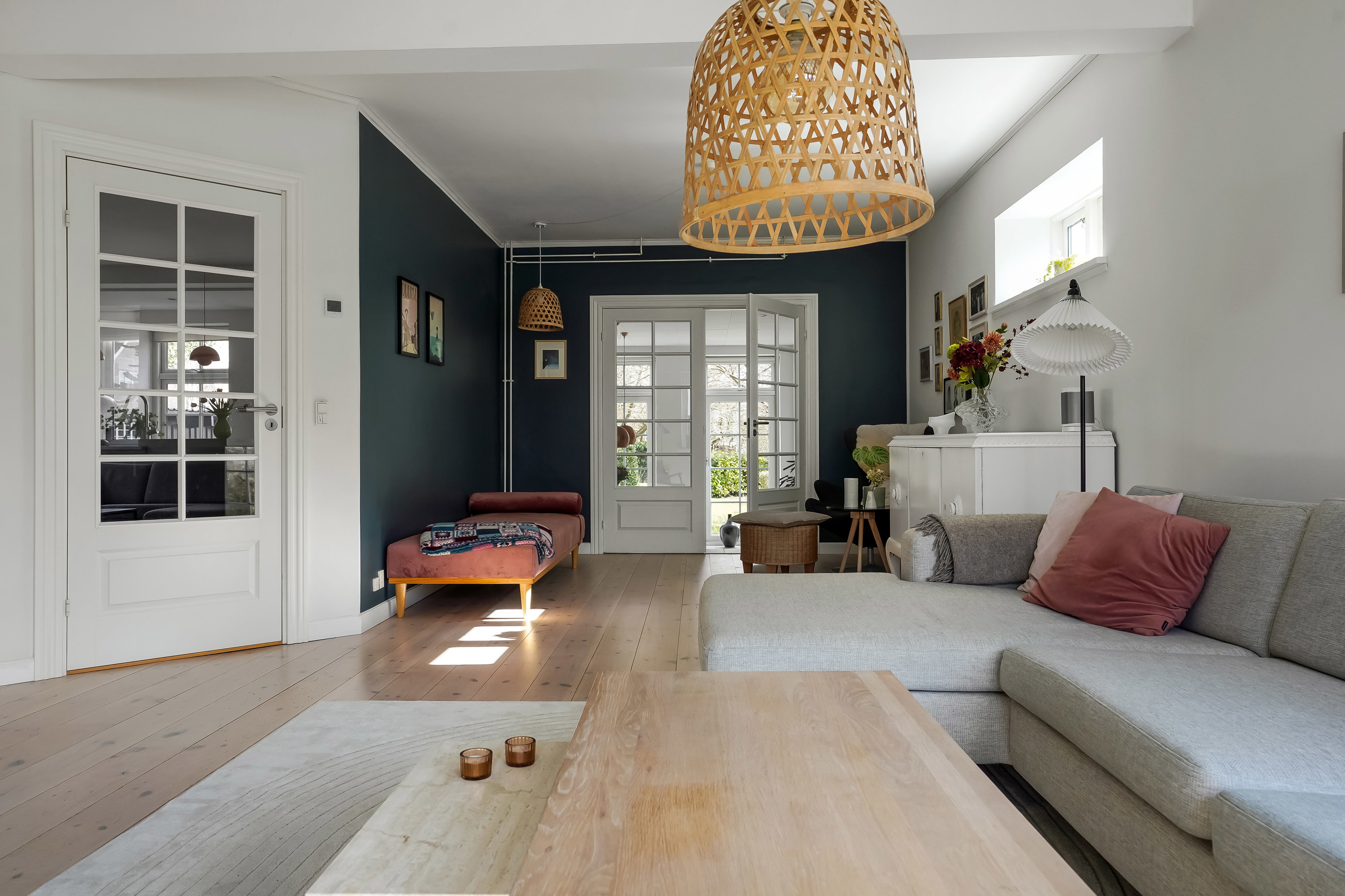 Fremhævet stue billede i fuldskærmstilstand. Billede af Windelsvej 43, 5000 Odense C