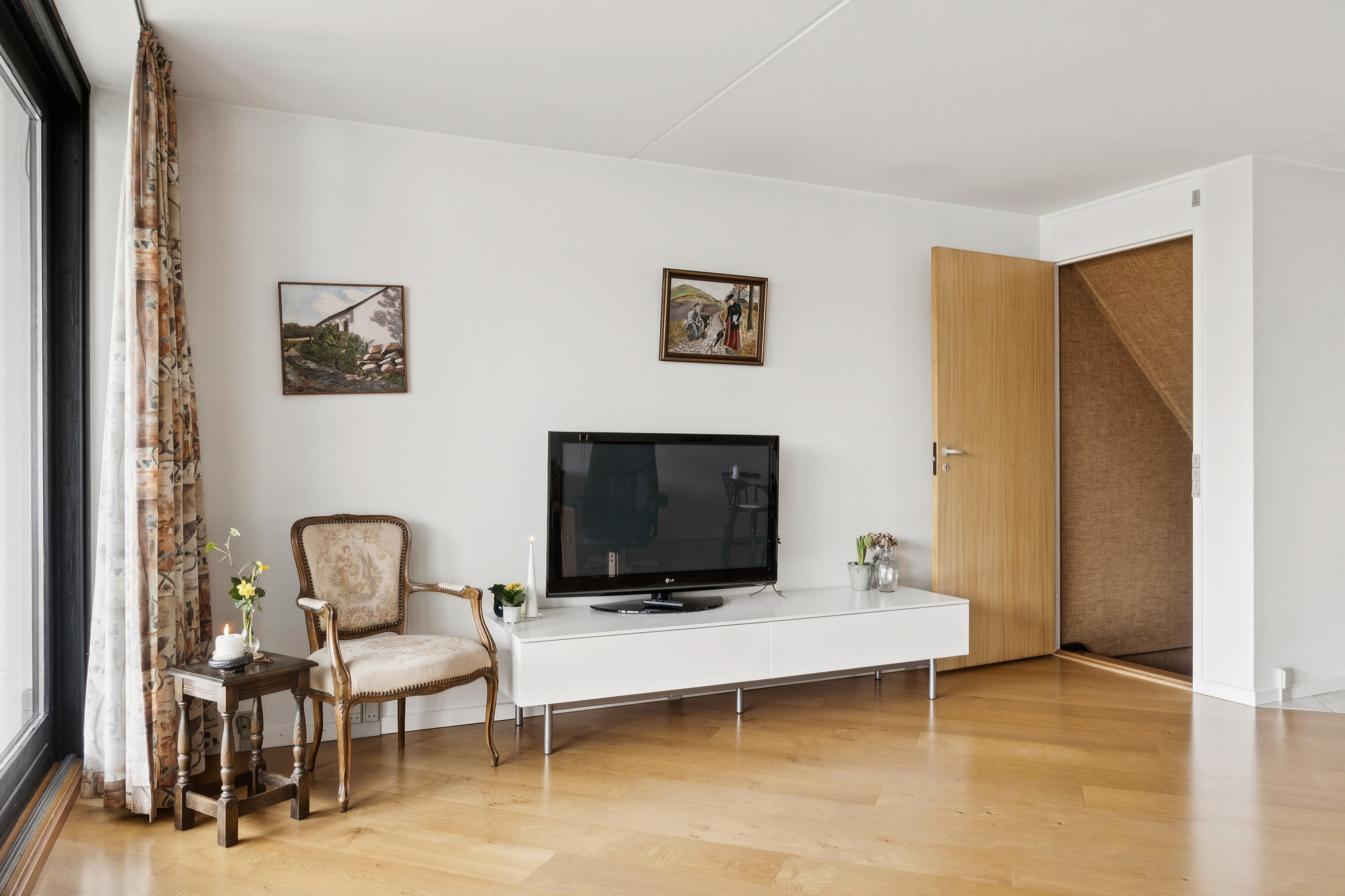 Fremhævet stue billede i fuldskærmstilstand. Billede af Søndermarksvej 170, 4200 Slagelse