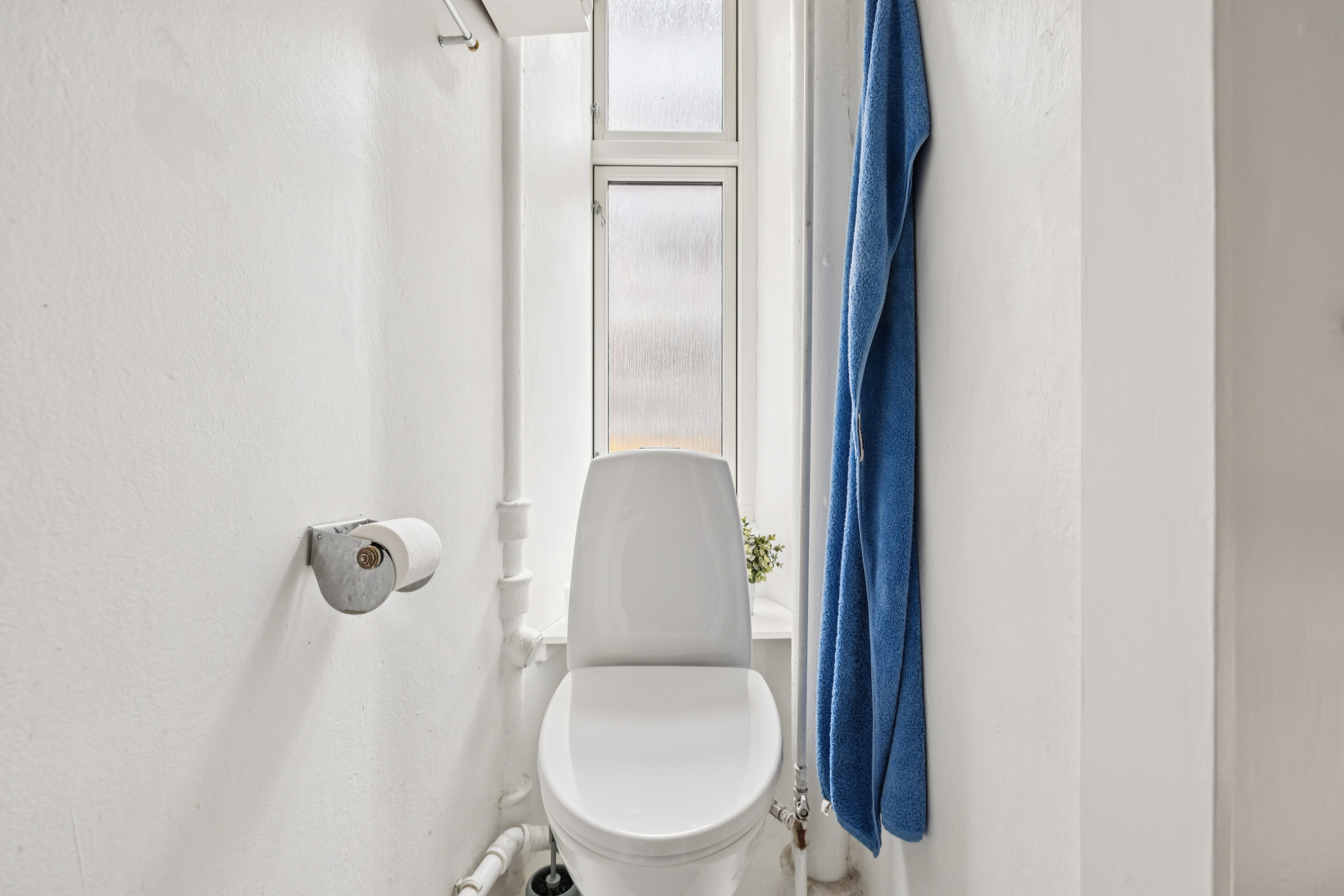 Fremhævet badeværelse billede i fuldskærmstilstand. Billede af Marstalsgade 32, 1. th., 2100 København Ø