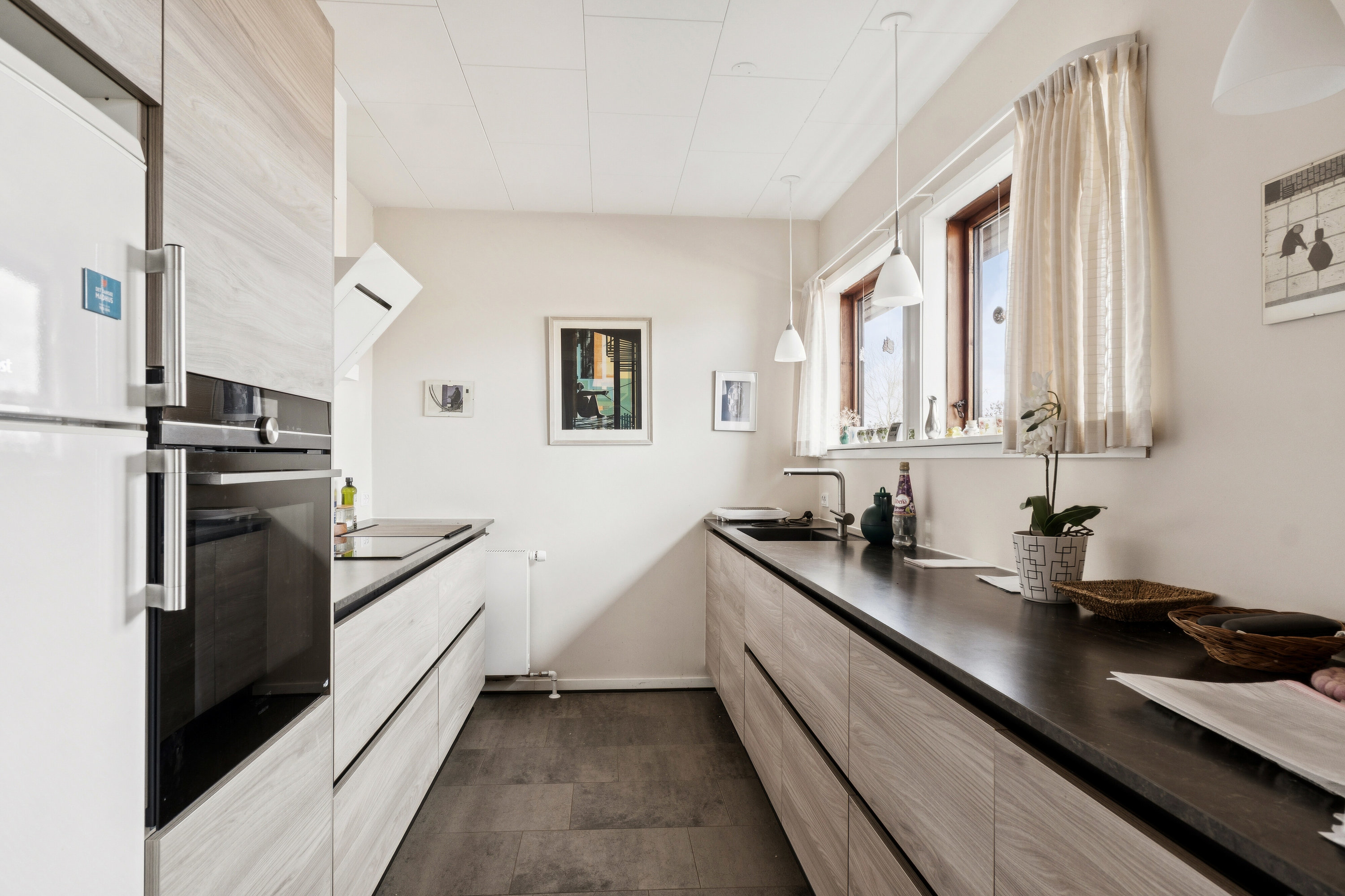 Fremhævet køkken billede i fuldskærmstilstand. Billede af Platanhaven 98, 2600 Glostrup