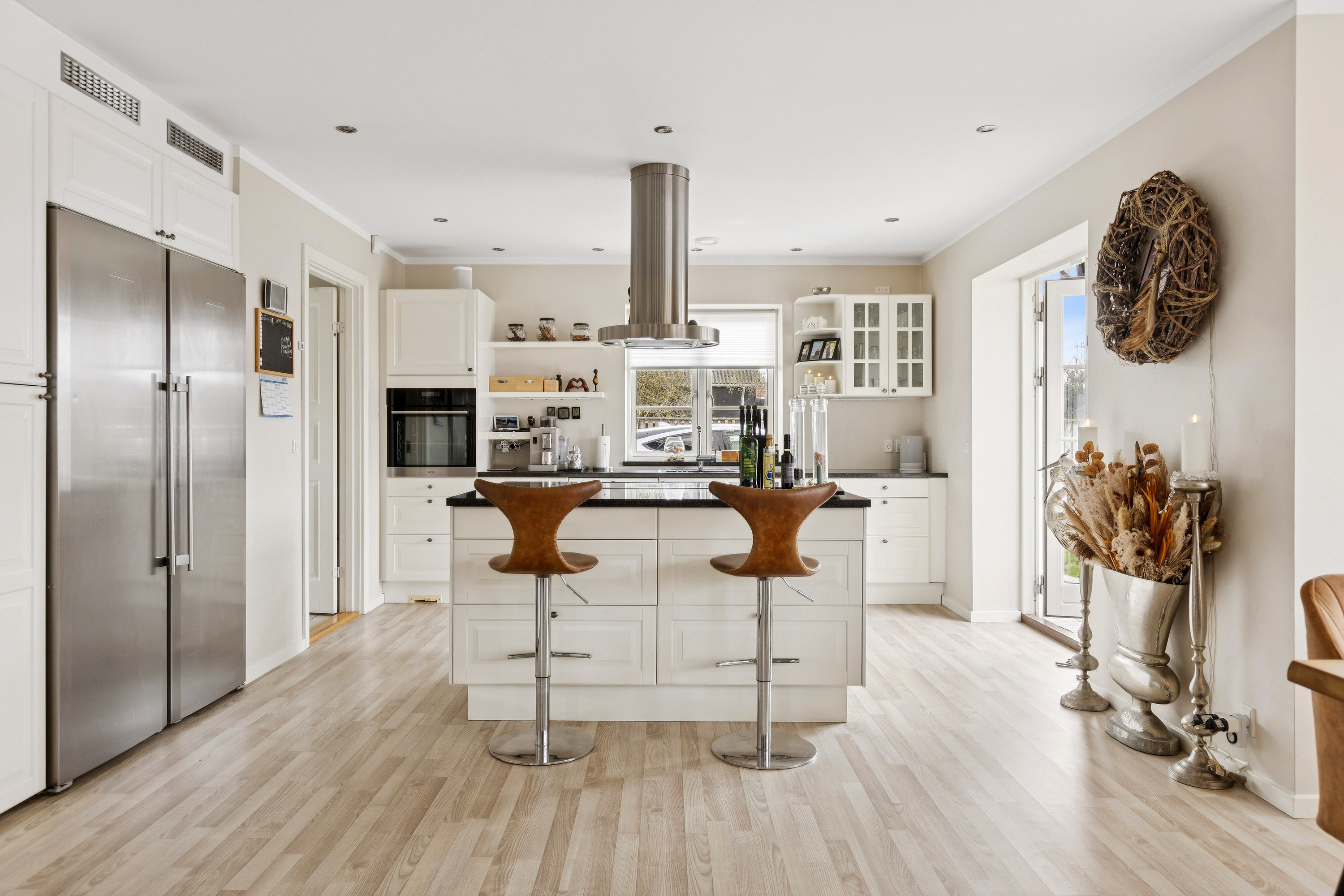 Fremhævet køkken billede i fuldskærmstilstand. Billede af Gefionsvej 1, 4654 Faxe Ladeplads