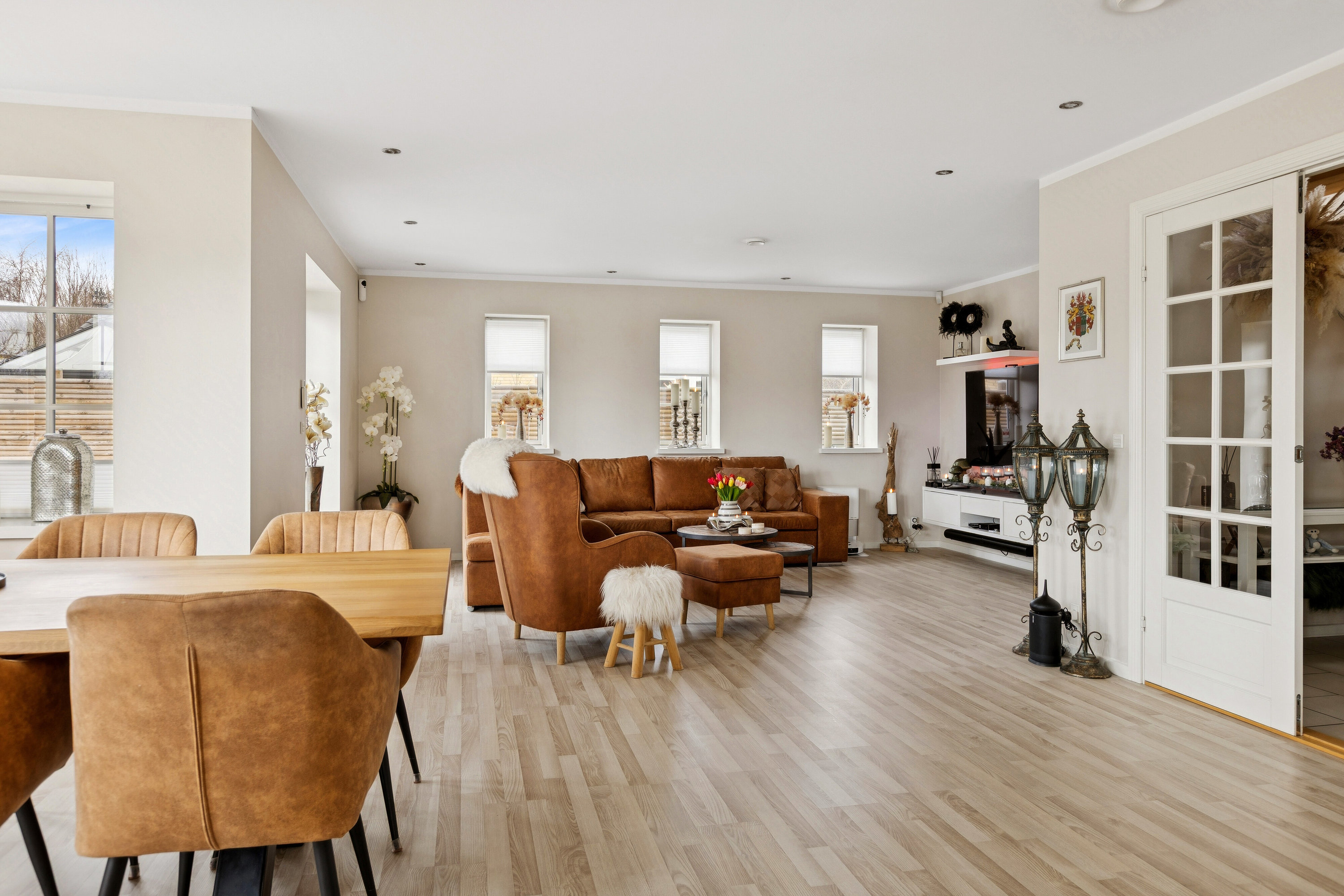 Fremhævet spisestue billede i fuldskærmstilstand. Billede af Gefionsvej 1, 4654 Faxe Ladeplads