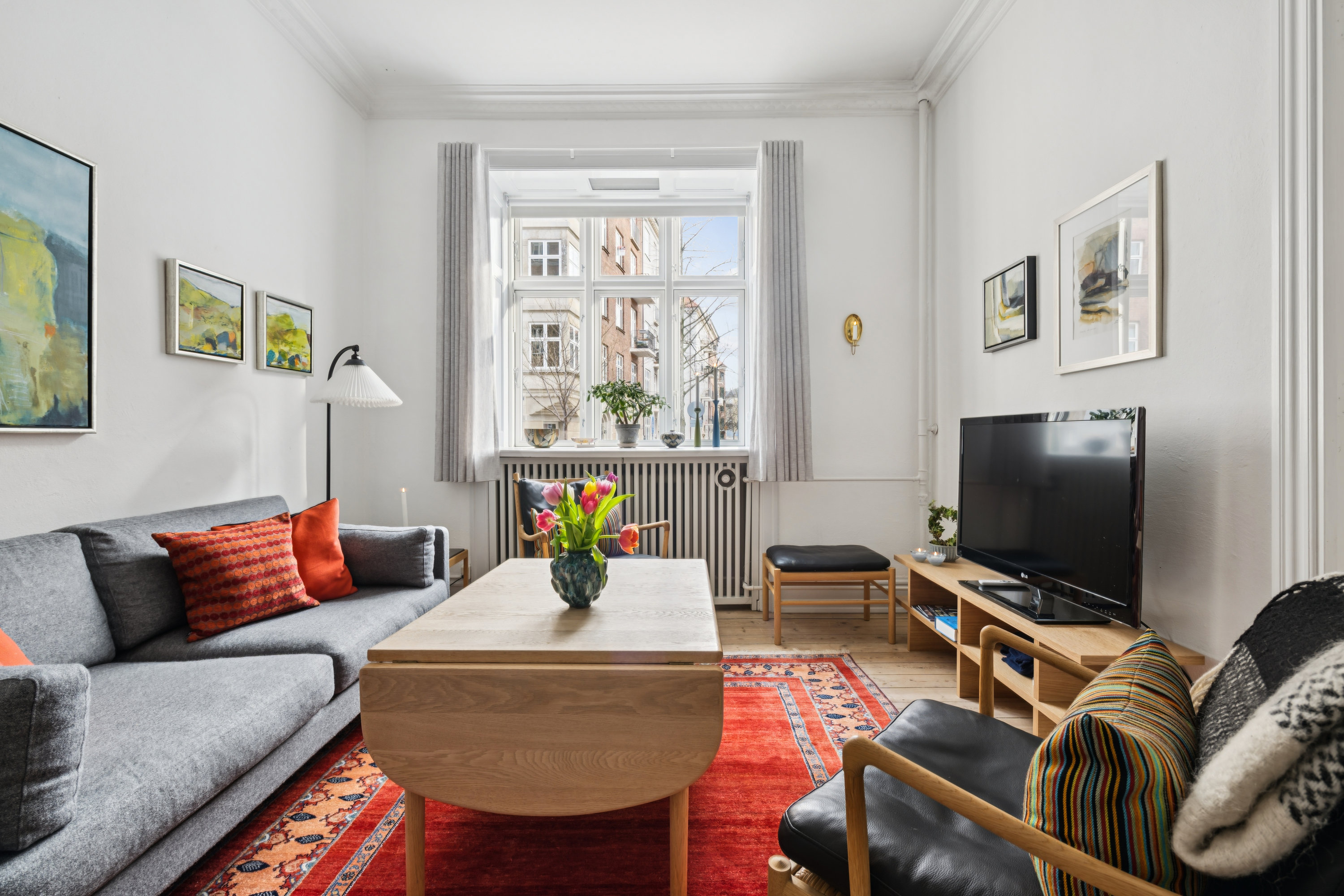 Fremhævet stue billede i fuldskærmstilstand. Billede af Vordingborggade 37, st.. th., 2100 København Ø