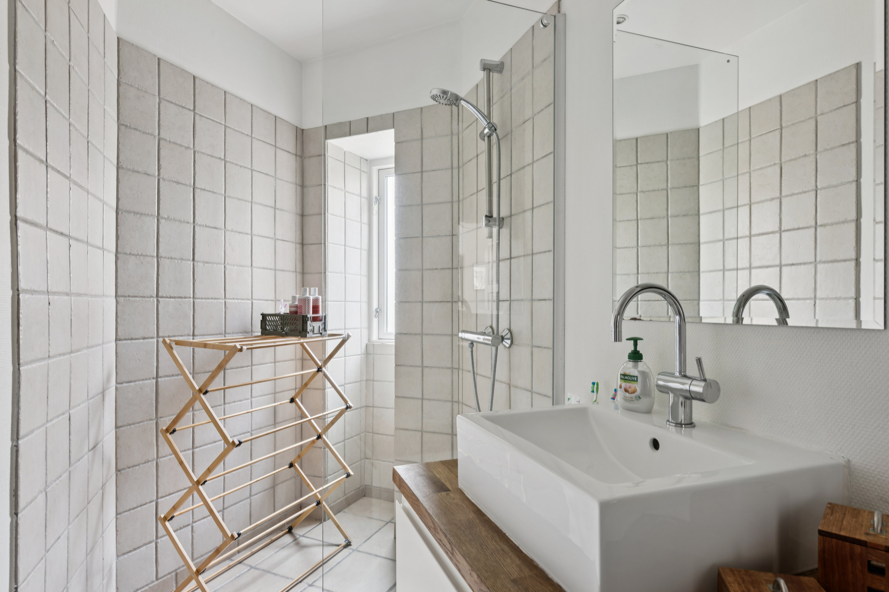 Fremhævet badeværelse billede i fuldskærmstilstand. Billede af Vordingborggade 37, st.. th., 2100 København Ø