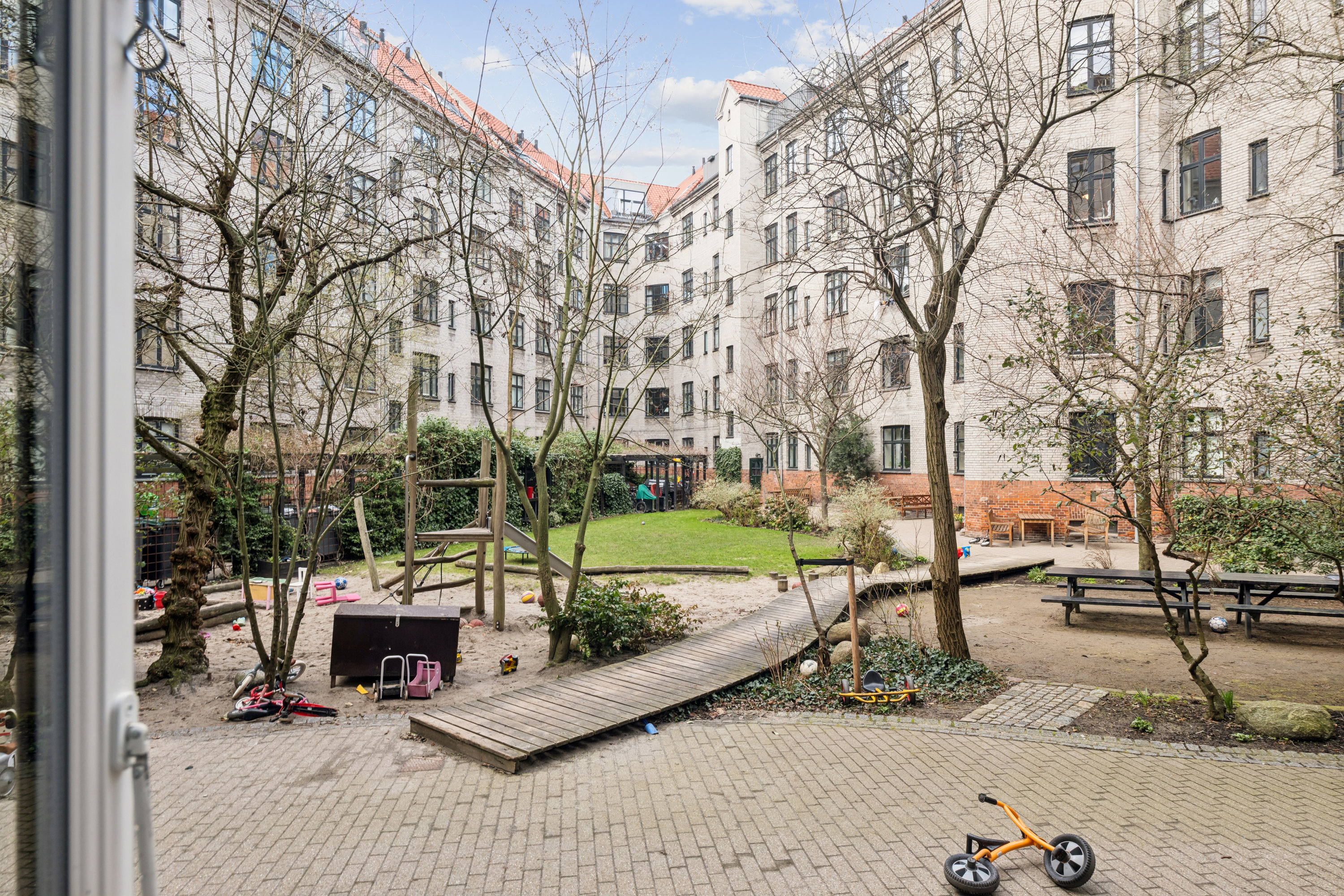 Fremhævet udsigt billede i fuldskærmstilstand. Billede af Vordingborggade 37, st.. th., 2100 København Ø