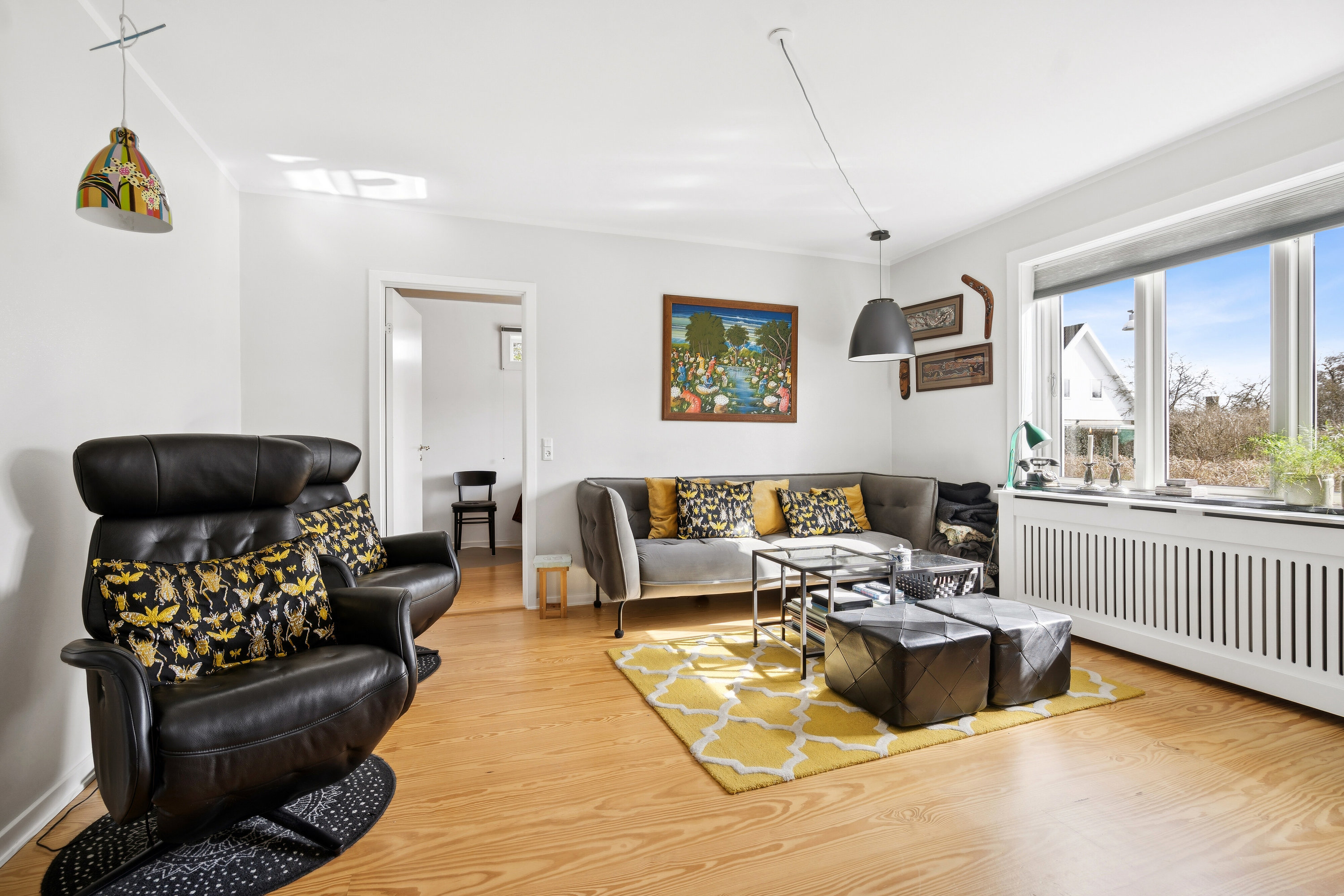 Fremhævet stue billede i fuldskærmstilstand. Billede af Nørregårdsvej 32, 2610 Rødovre