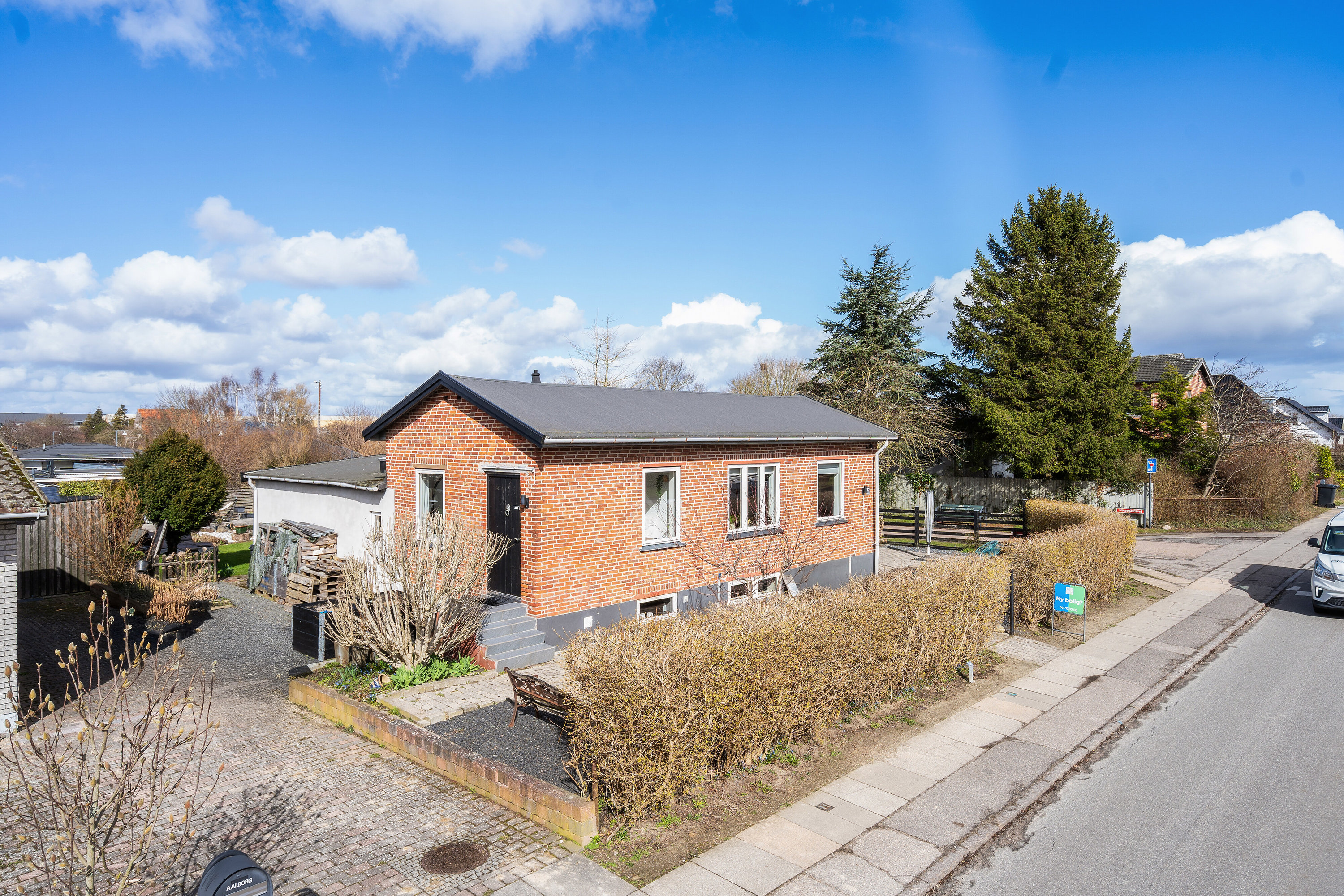 Fremhævet luftfoto billede i fuldskærmstilstand. Billede af Nørregårdsvej 32, 2610 Rødovre