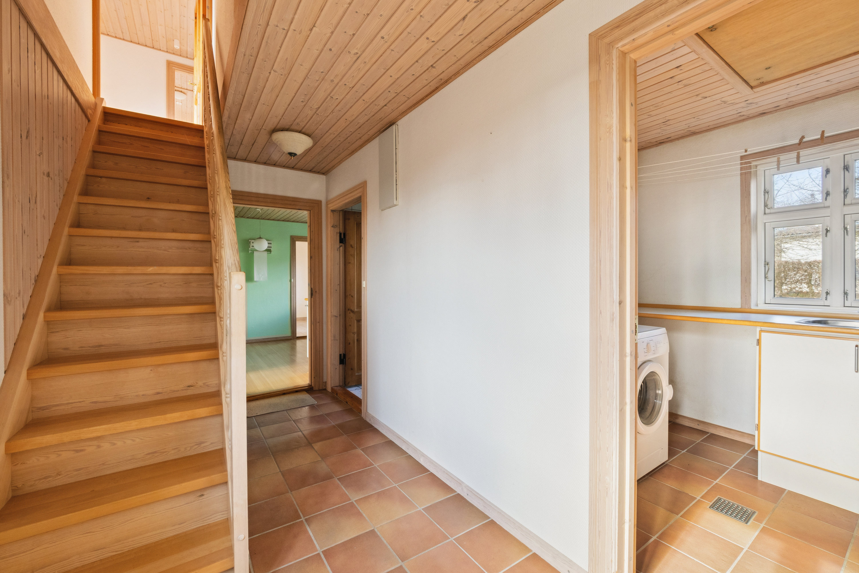 Fremhævet gang billede i fuldskærmstilstand. Billede af Strandvænget 7, Sønder Dråby, 7900 Nykøbing M