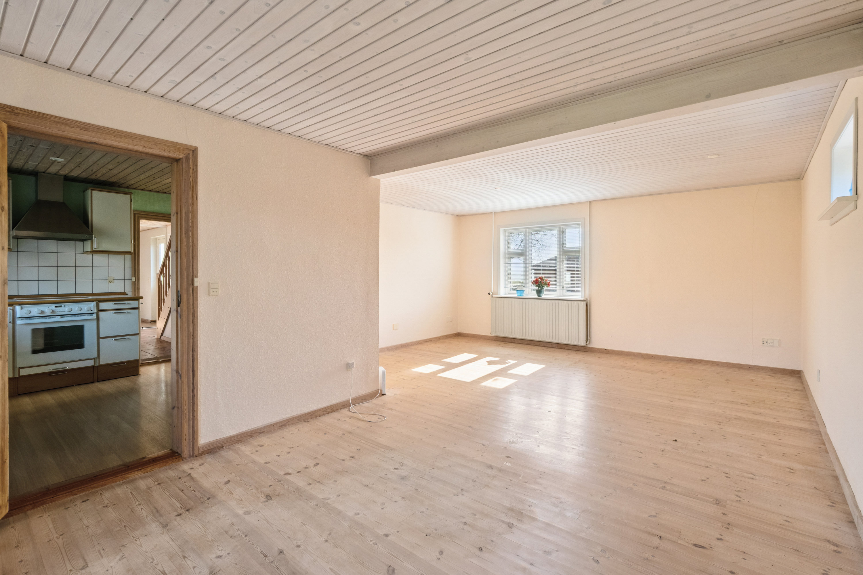 Fremhævet stue billede i fuldskærmstilstand. Billede af Strandvænget 7, Sønder Dråby, 7900 Nykøbing M