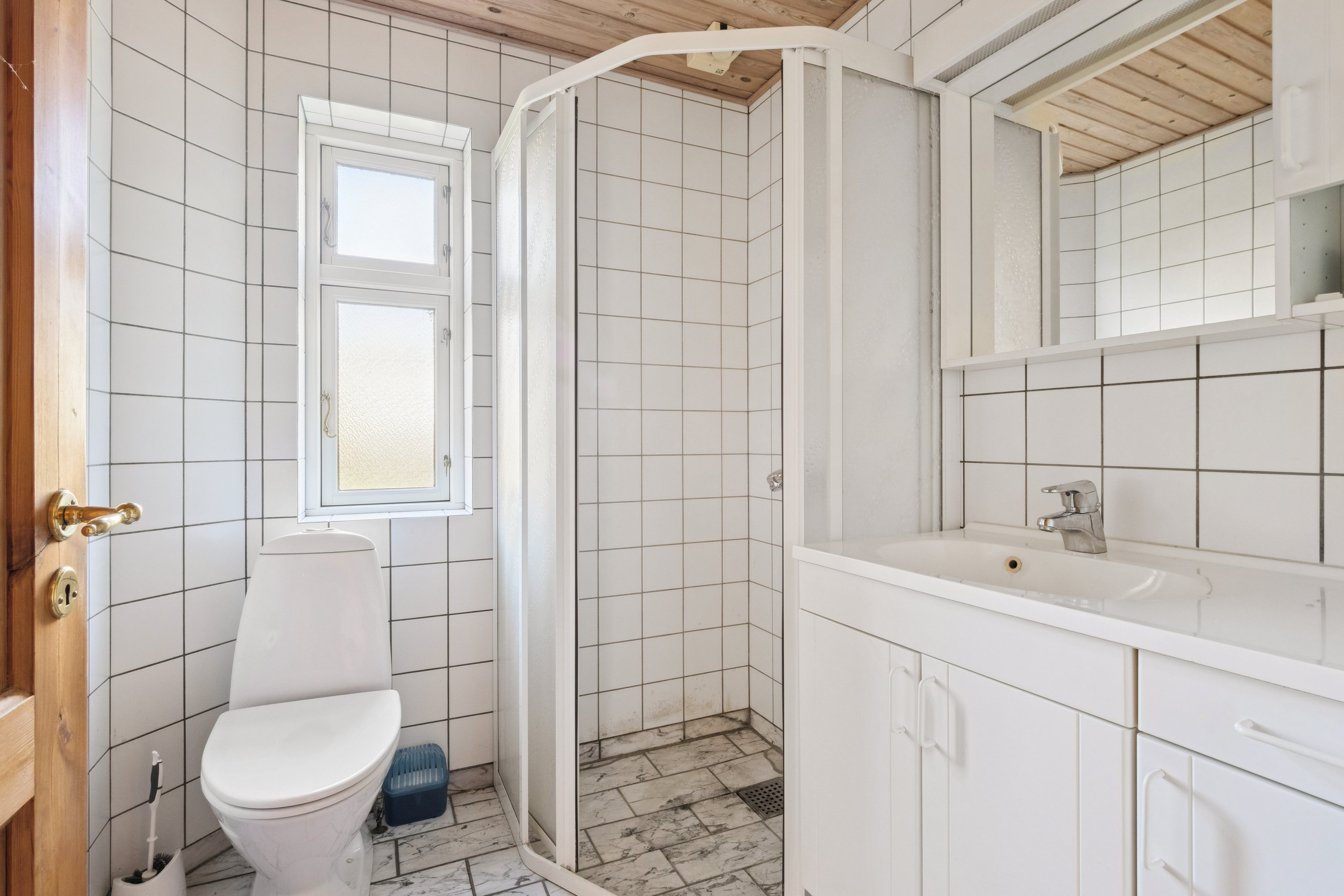 Fremhævet badeværelse billede i fuldskærmstilstand. Billede af Strandvænget 7, Sønder Dråby, 7900 Nykøbing M