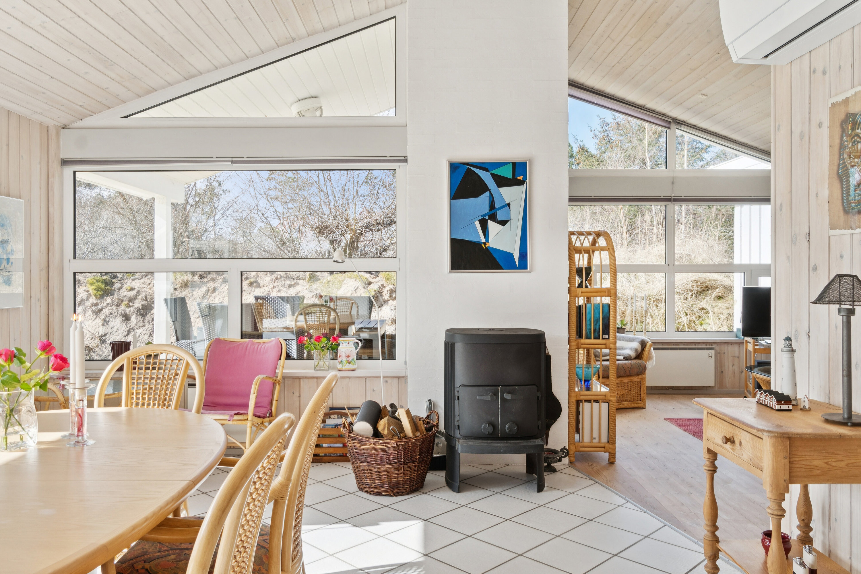 Fremhævet indendørs billede i fuldskærmstilstand. Billede af Gyvelvej 11, Tversted, 9881 Bindslev