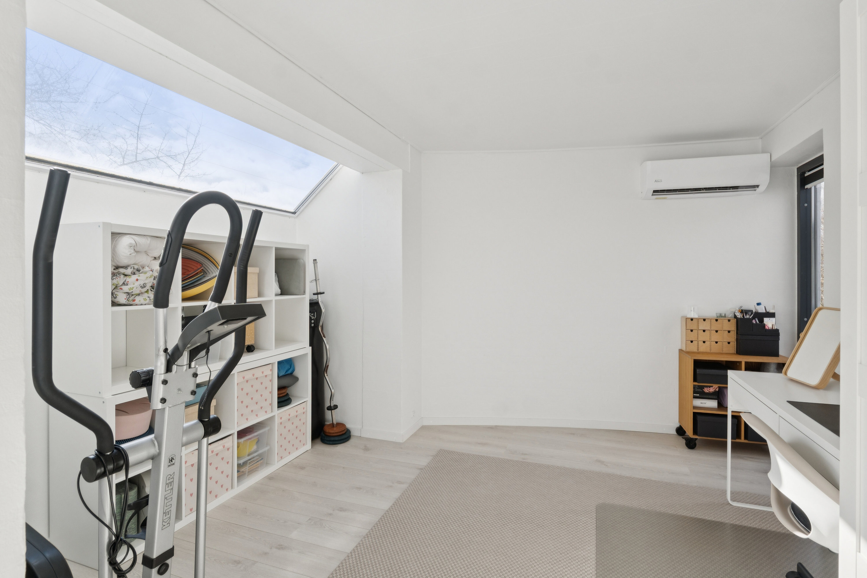 Fremhævet soveværelse billede i fuldskærmstilstand. Billede af Emilsgave 55, 4130 Viby Sjælland