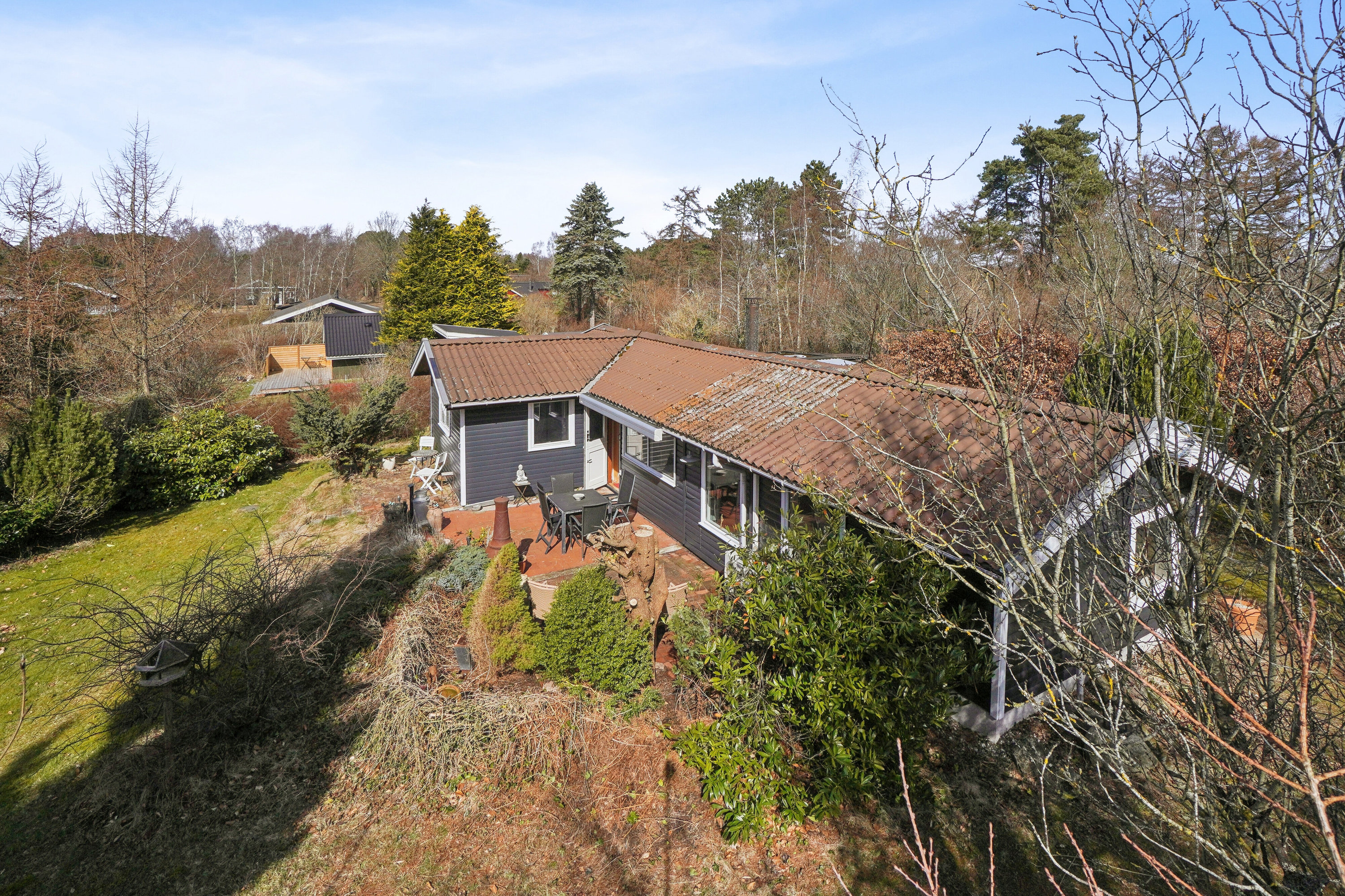 Fremhævet set fra haven billede i fuldskærmstilstand. Billede af Egelunden 22, Tollerup, 3370 Melby