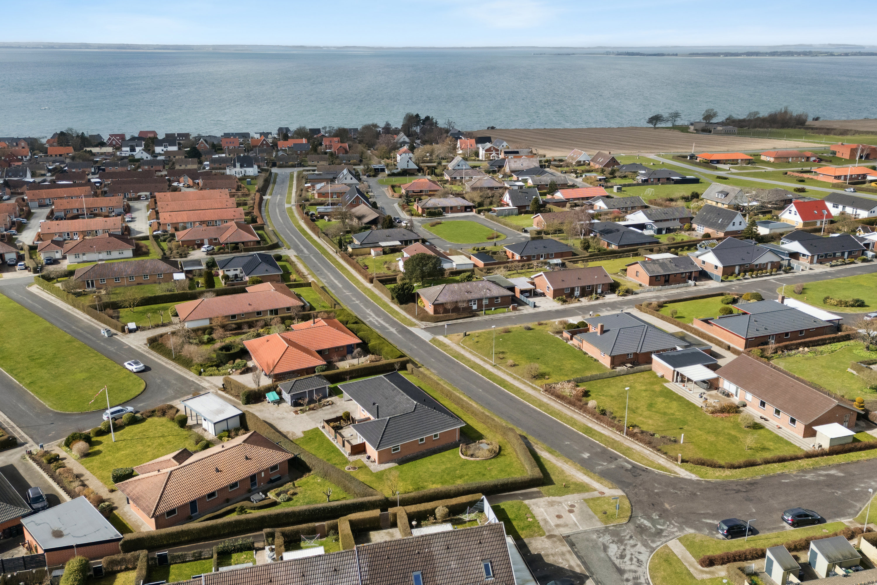 Fremhævet luftfoto billede i fuldskærmstilstand. Billede af Heimdalsvænget 9, 5610 Assens