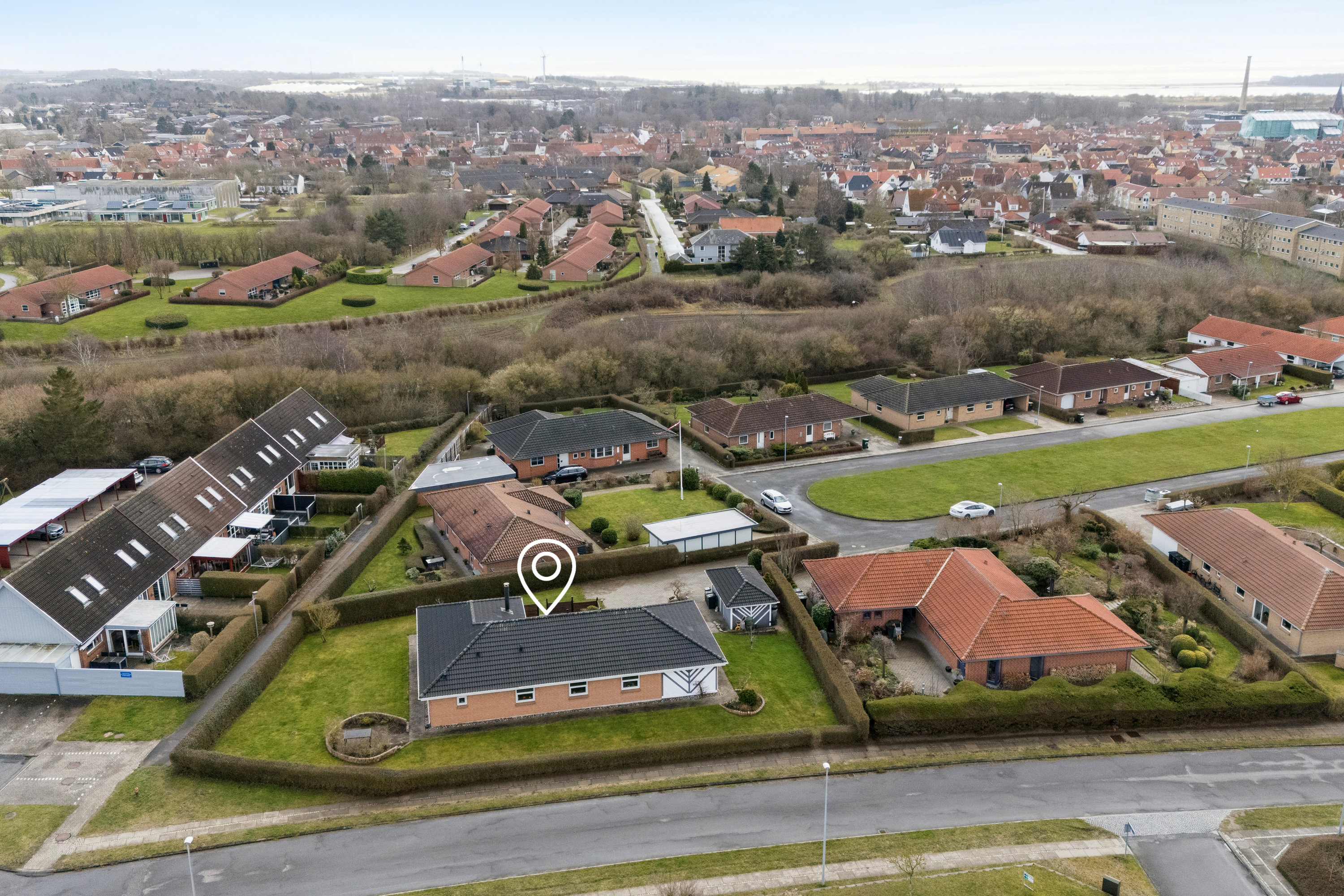 Fremhævet luftfoto billede i fuldskærmstilstand. Billede af Heimdalsvænget 9, 5610 Assens