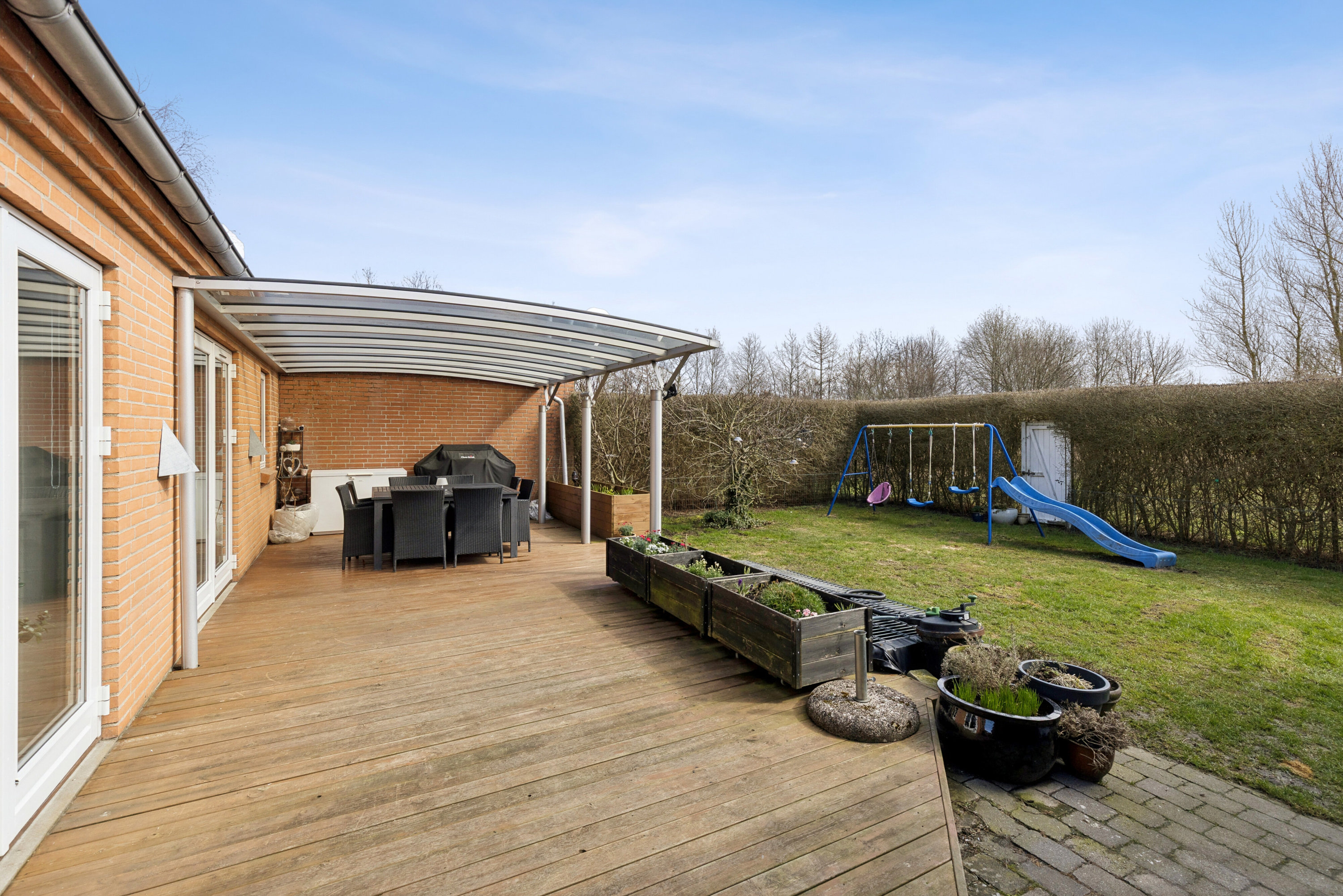 Fremhævet terrasse billede i fuldskærmstilstand. Billede af Plantevej 49, Appenæs, 4700 Næstved