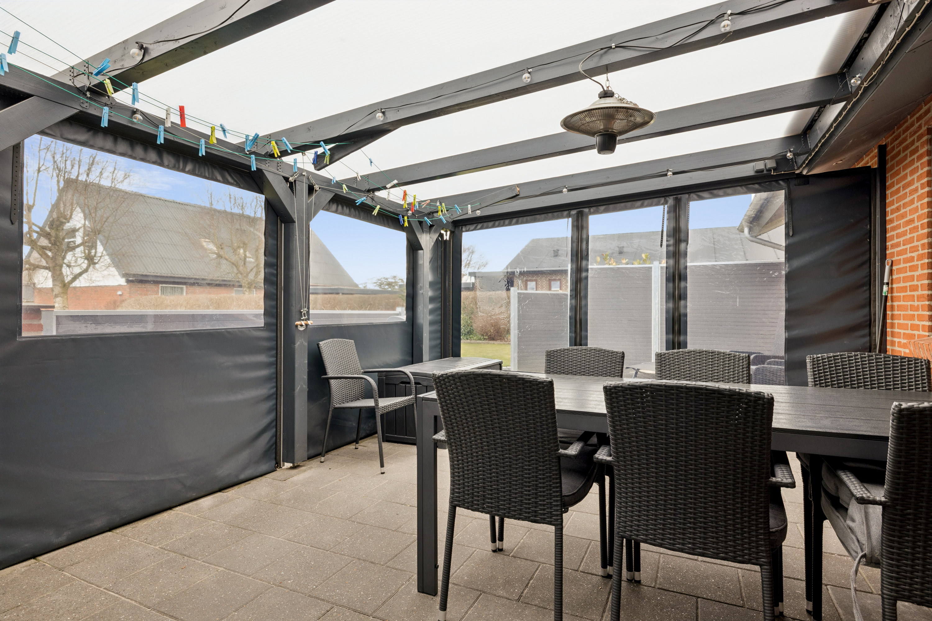 Fremhævet terrasse billede i fuldskærmstilstand. Billede af Ahornvej 16, 9632 Møldrup