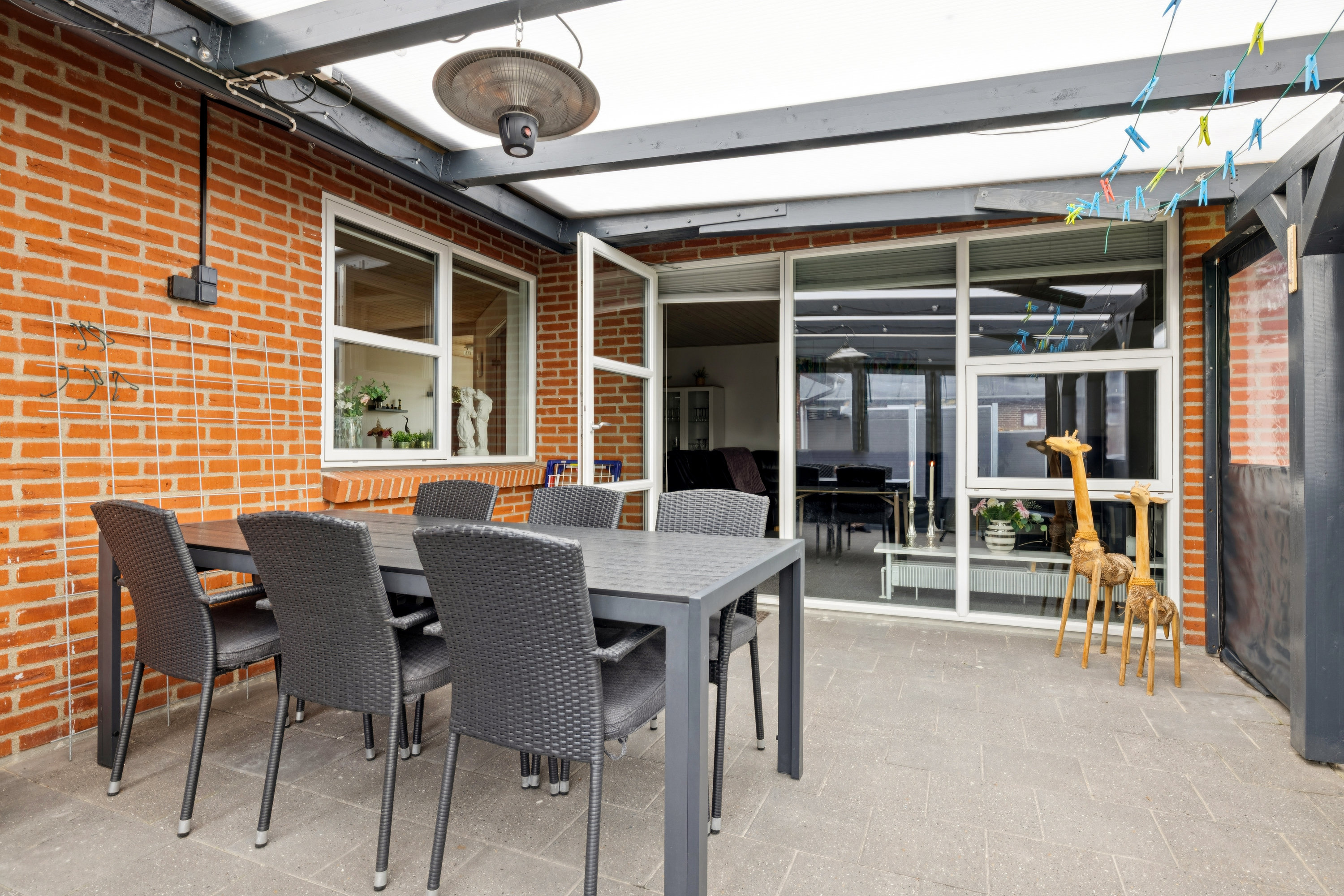 Fremhævet terrasse billede i fuldskærmstilstand. Billede af Ahornvej 16, 9632 Møldrup