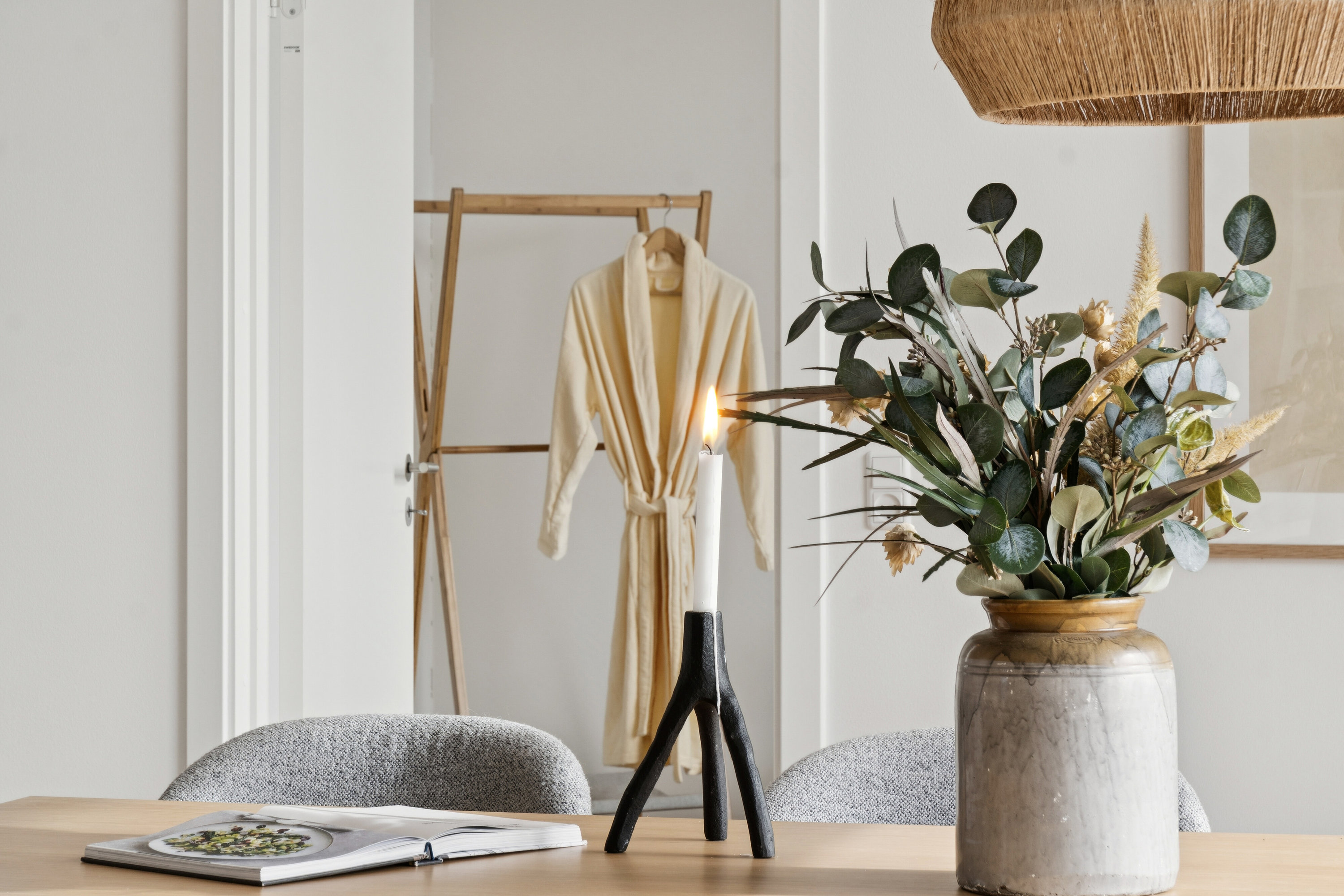 Fremhævet indendørs billede i fuldskærmstilstand. Billede af Skolelodden 28, 3220 Tisvildeleje