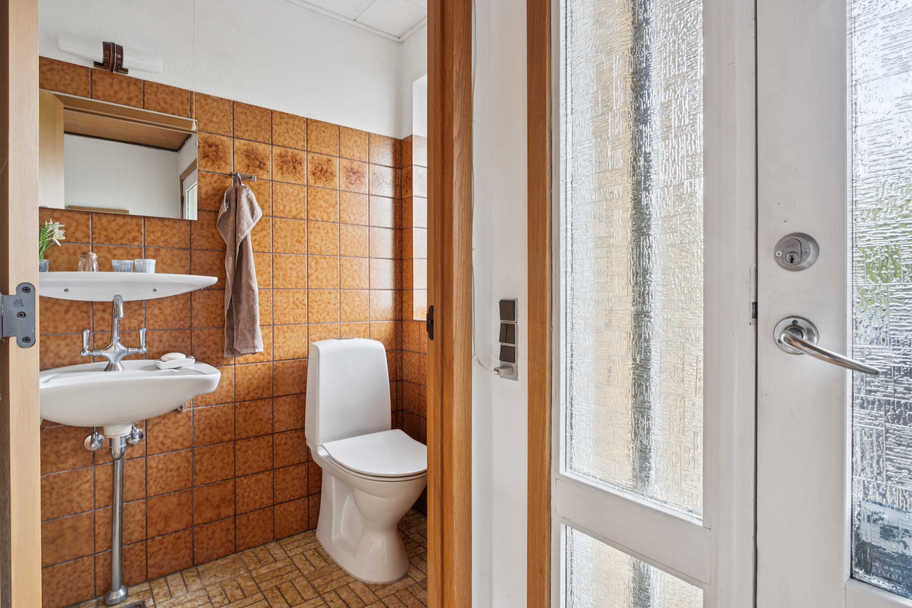 Fremhævet badeværelse billede i fuldskærmstilstand. Billede af Hybenvej 2, 4690 Haslev