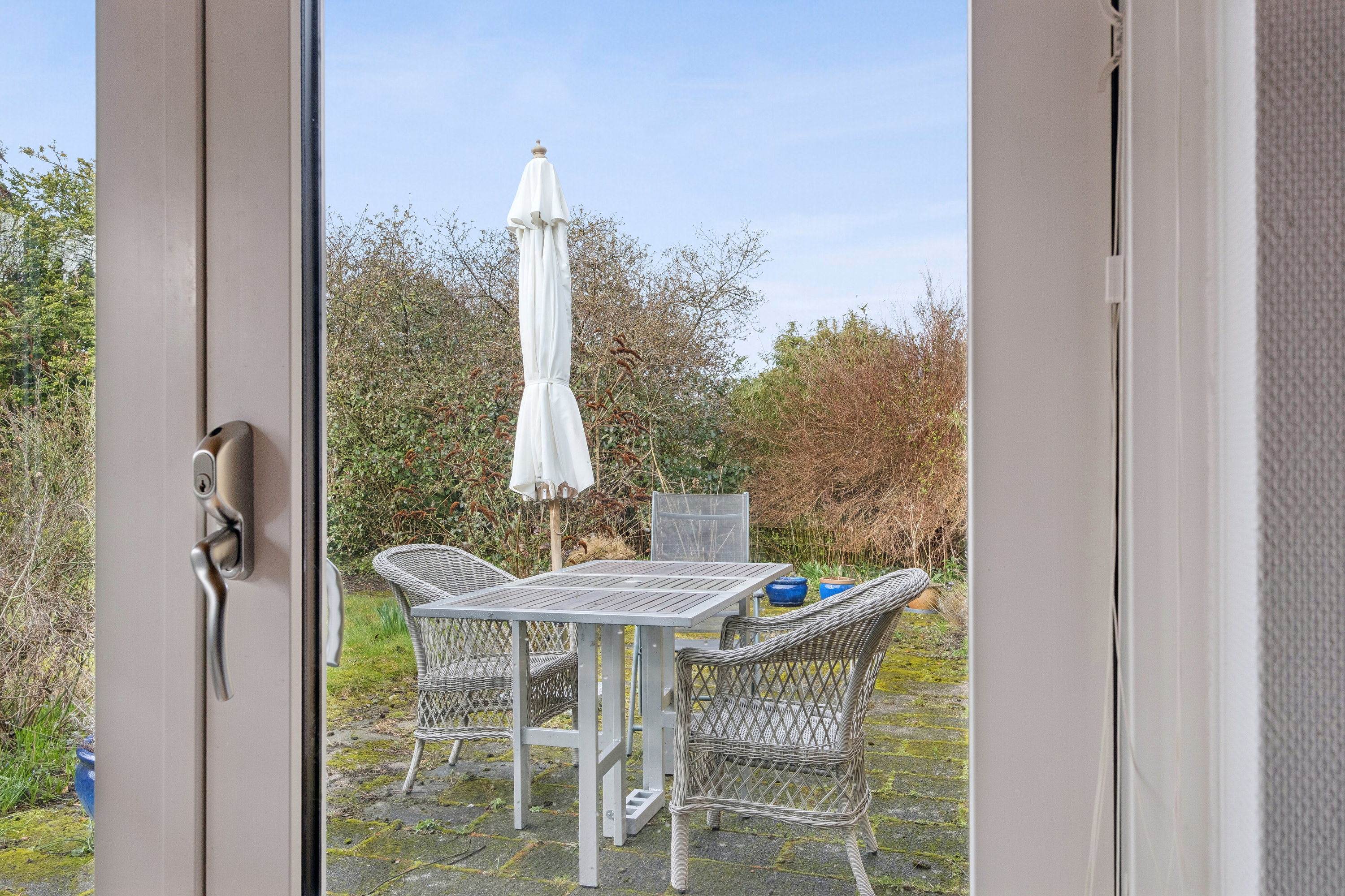 Fremhævet udendørs billede i fuldskærmstilstand. Billede af Hybenvej 2, 4690 Haslev