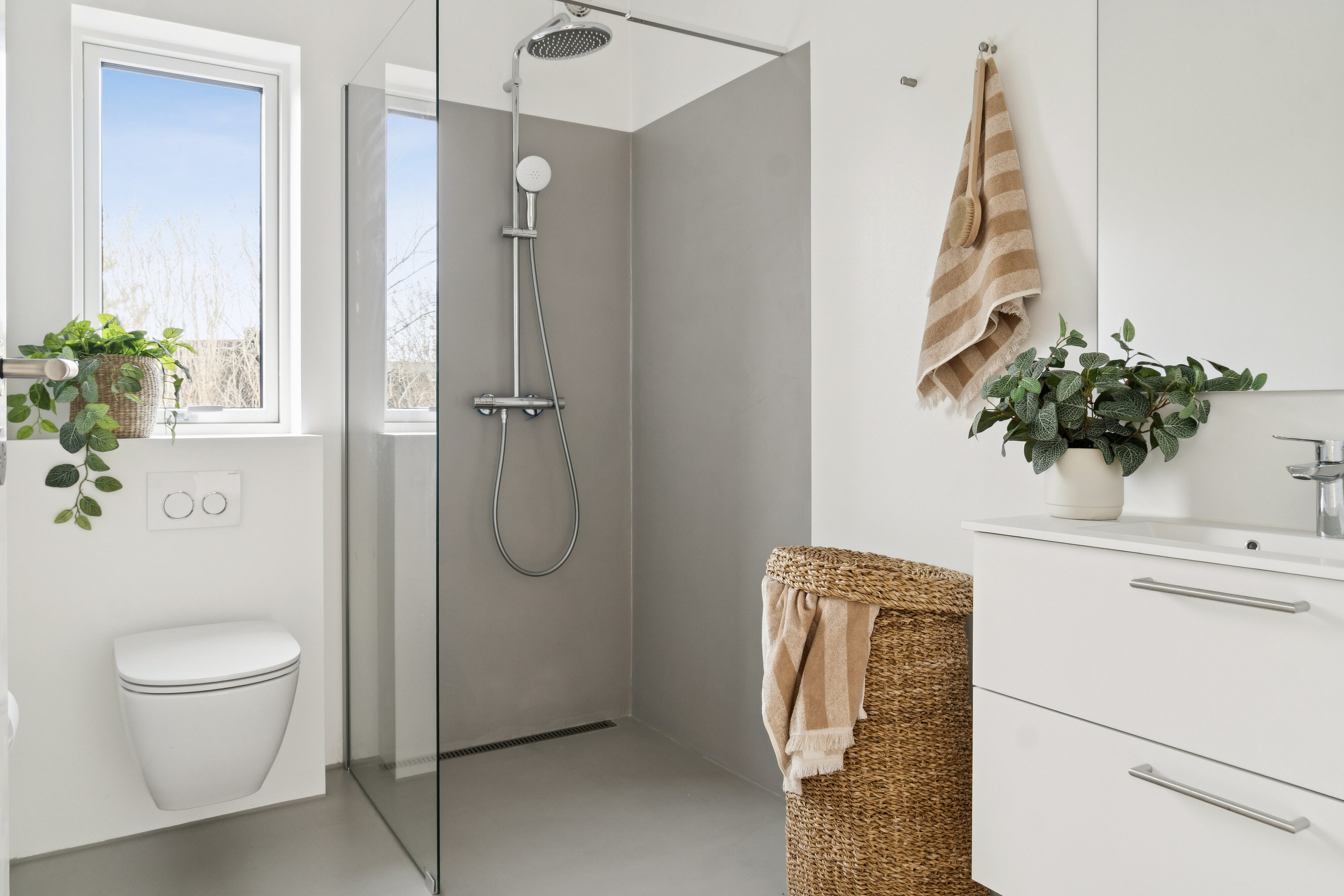 Fremhævet indendørs billede i fuldskærmstilstand. Billede af Skolelodden 28, 3220 Tisvildeleje